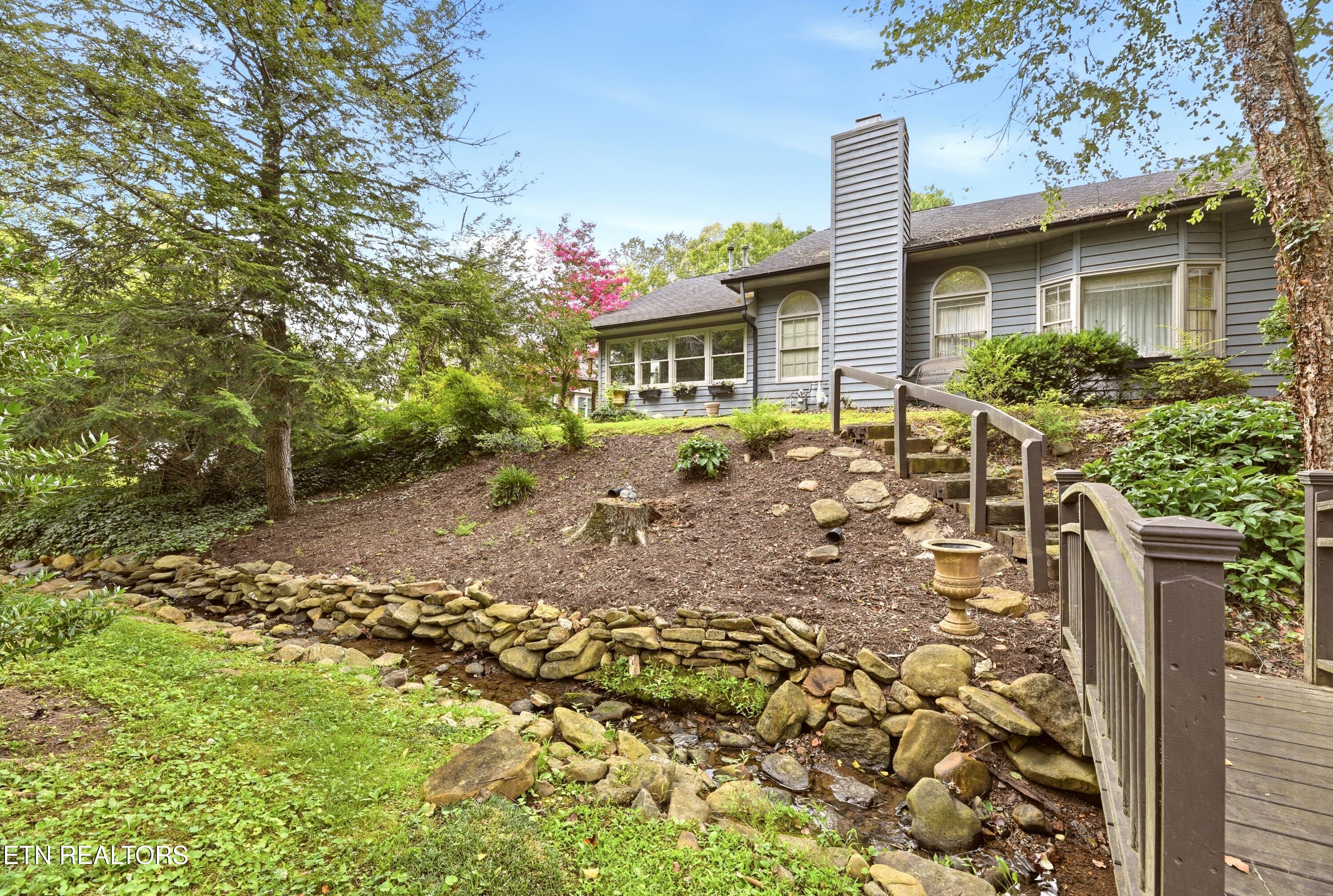 21 Belmont Court