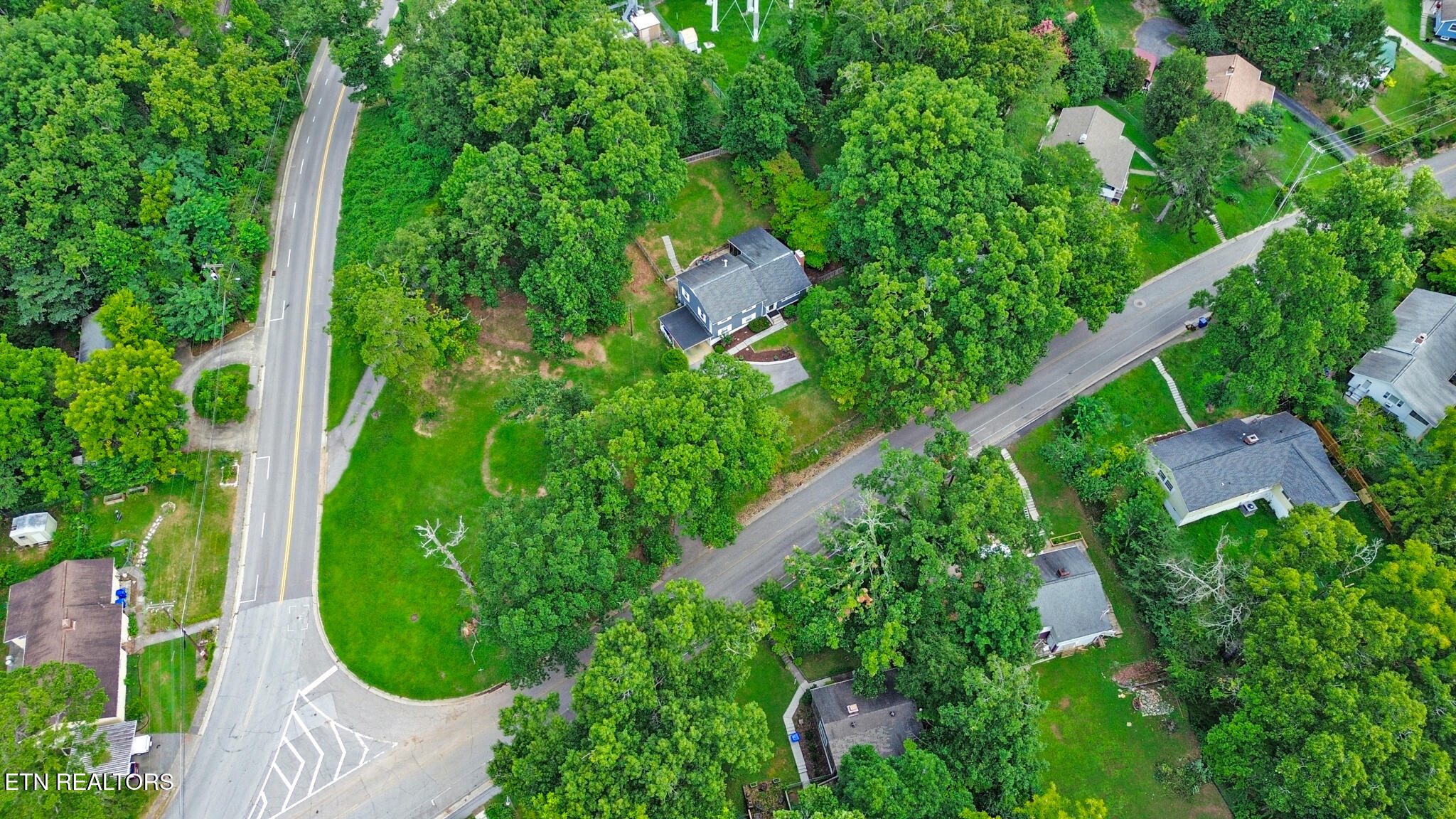 526 Delaware Ave