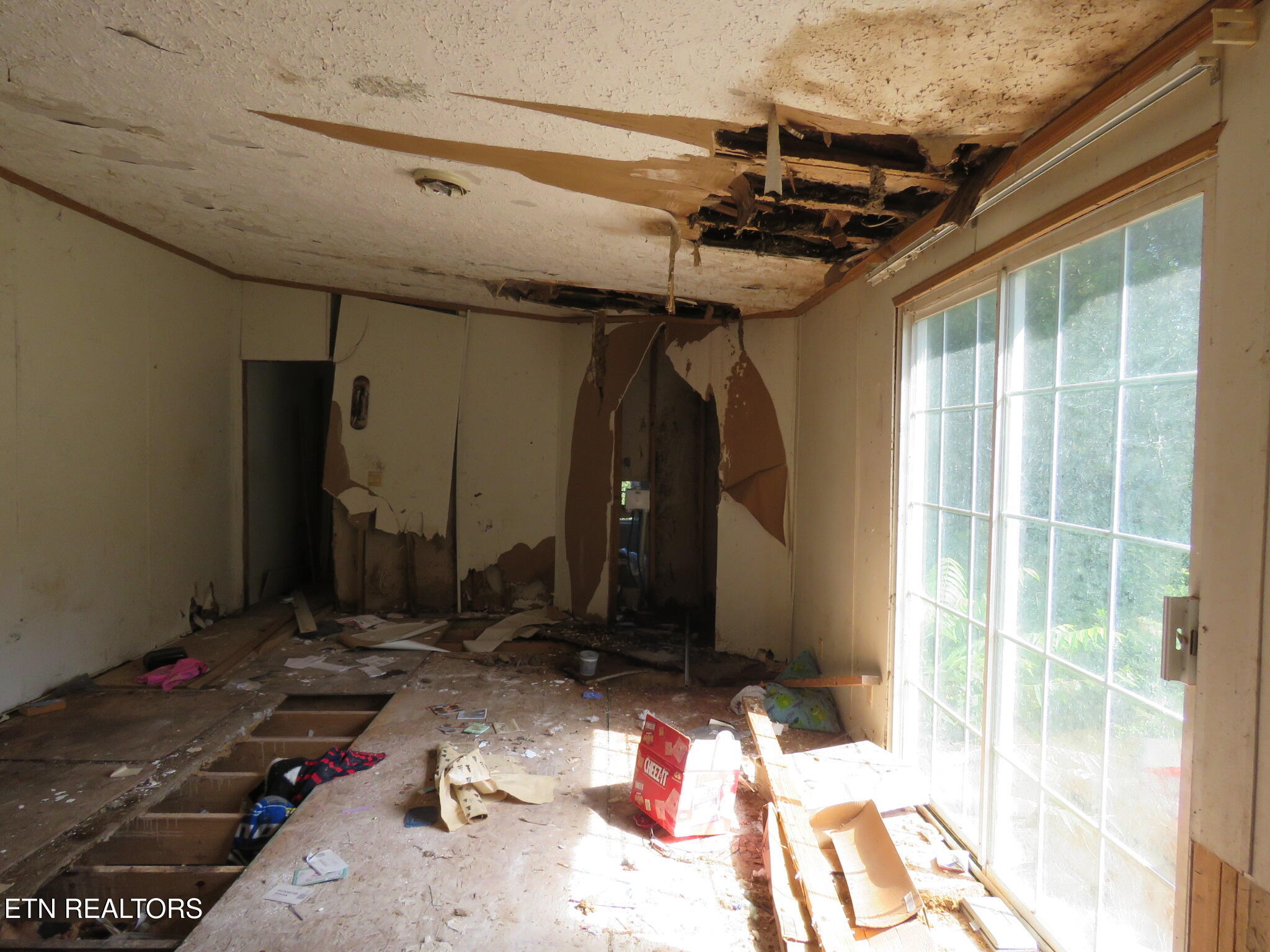 145 Old Sweetwater Rd