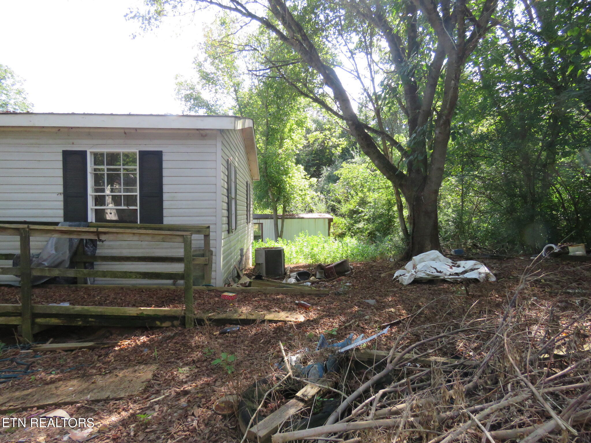 145 Old Sweetwater Rd