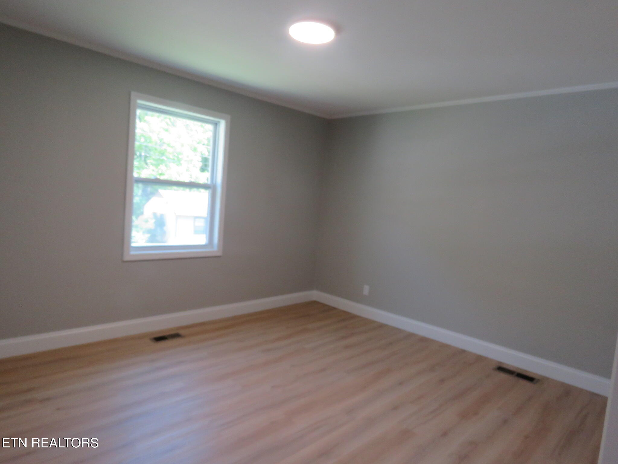 147 Athens Rd
