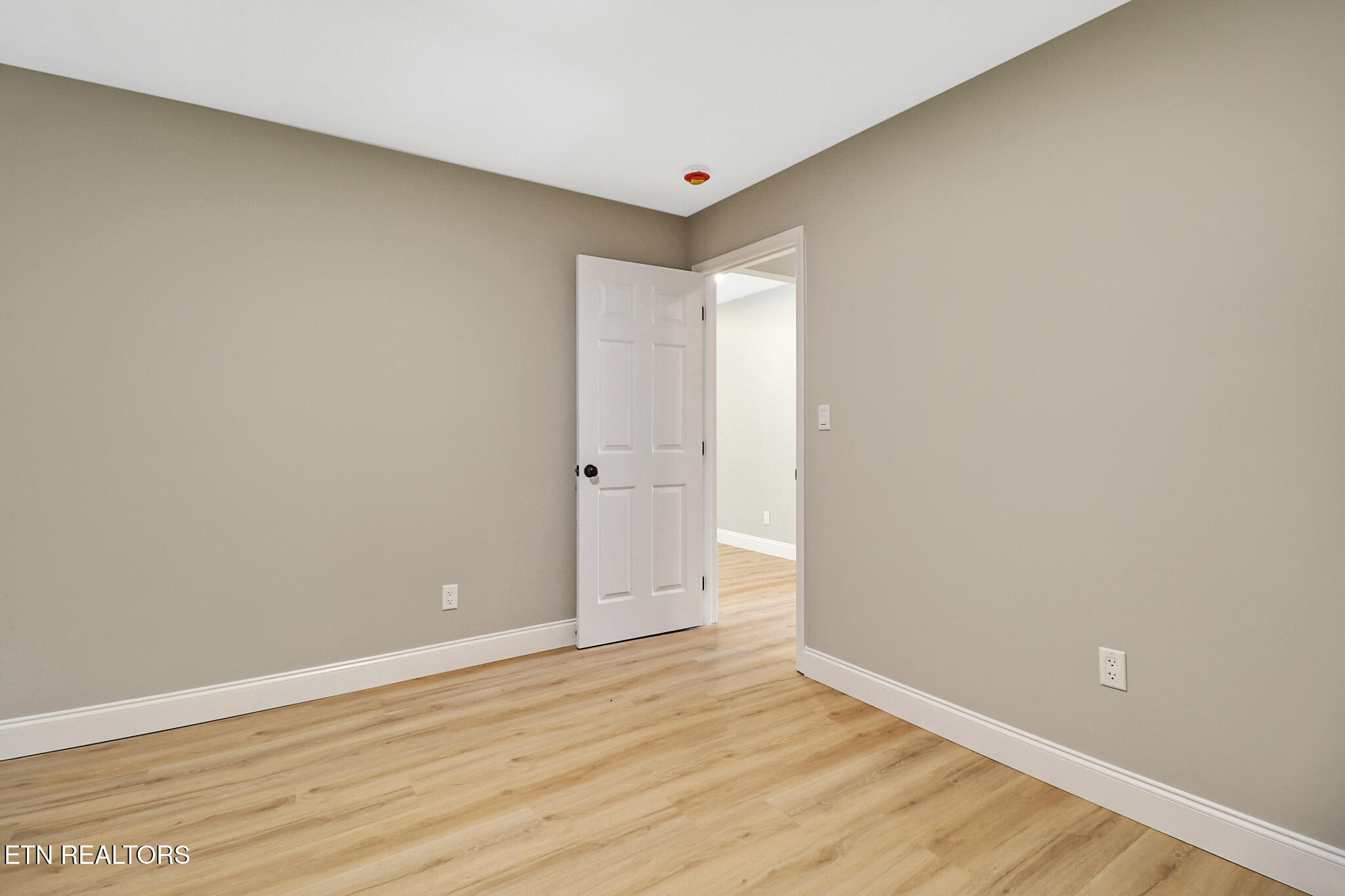 147 Athens Rd