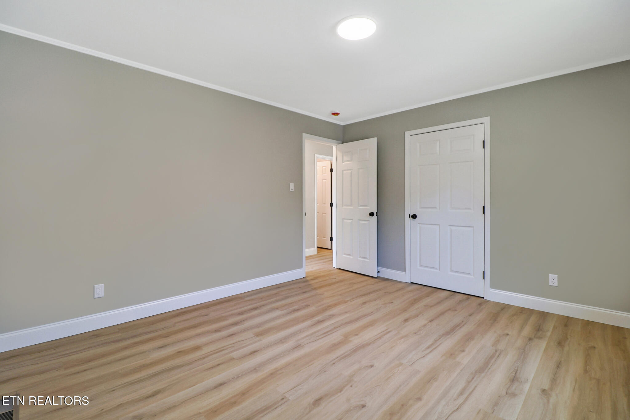147 Athens Rd