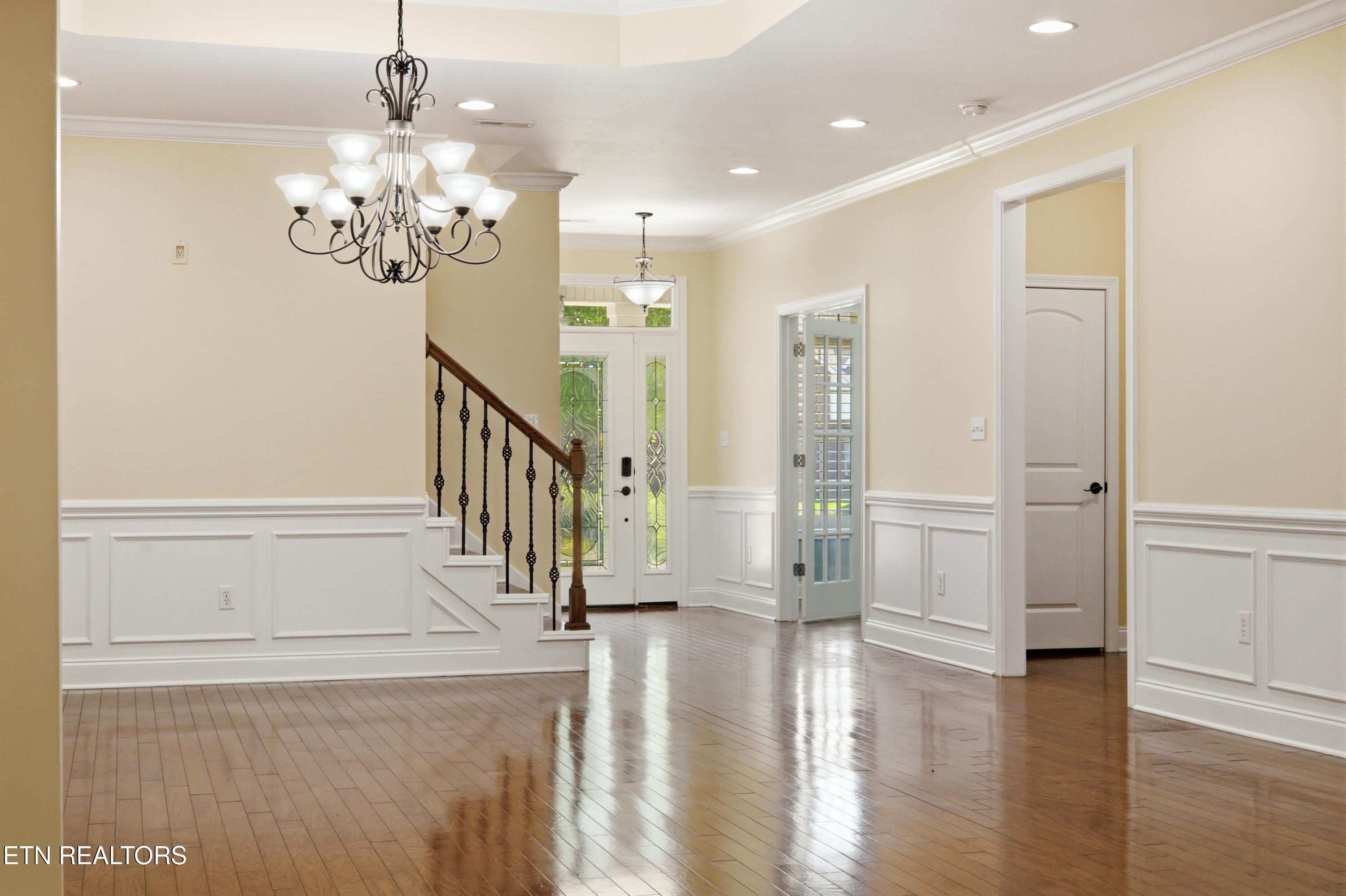 113 Meridian Way
