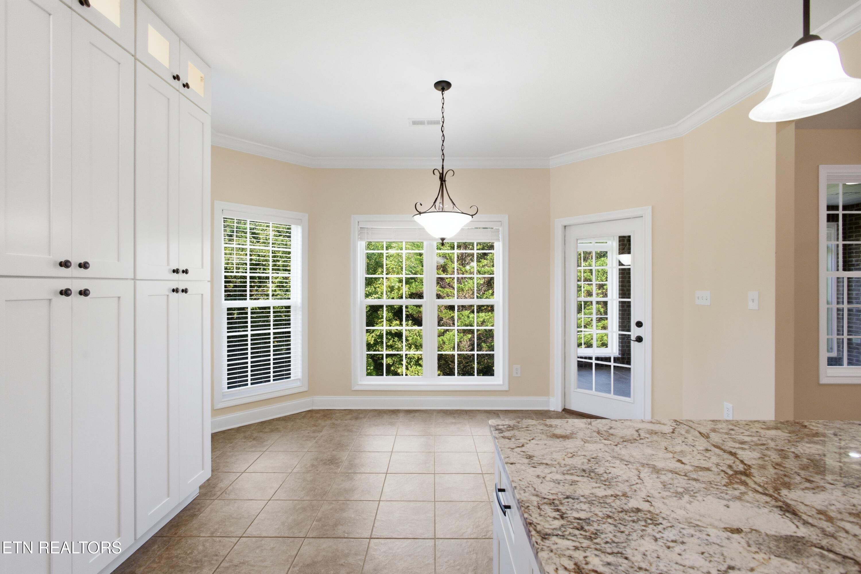 113 Meridian Way