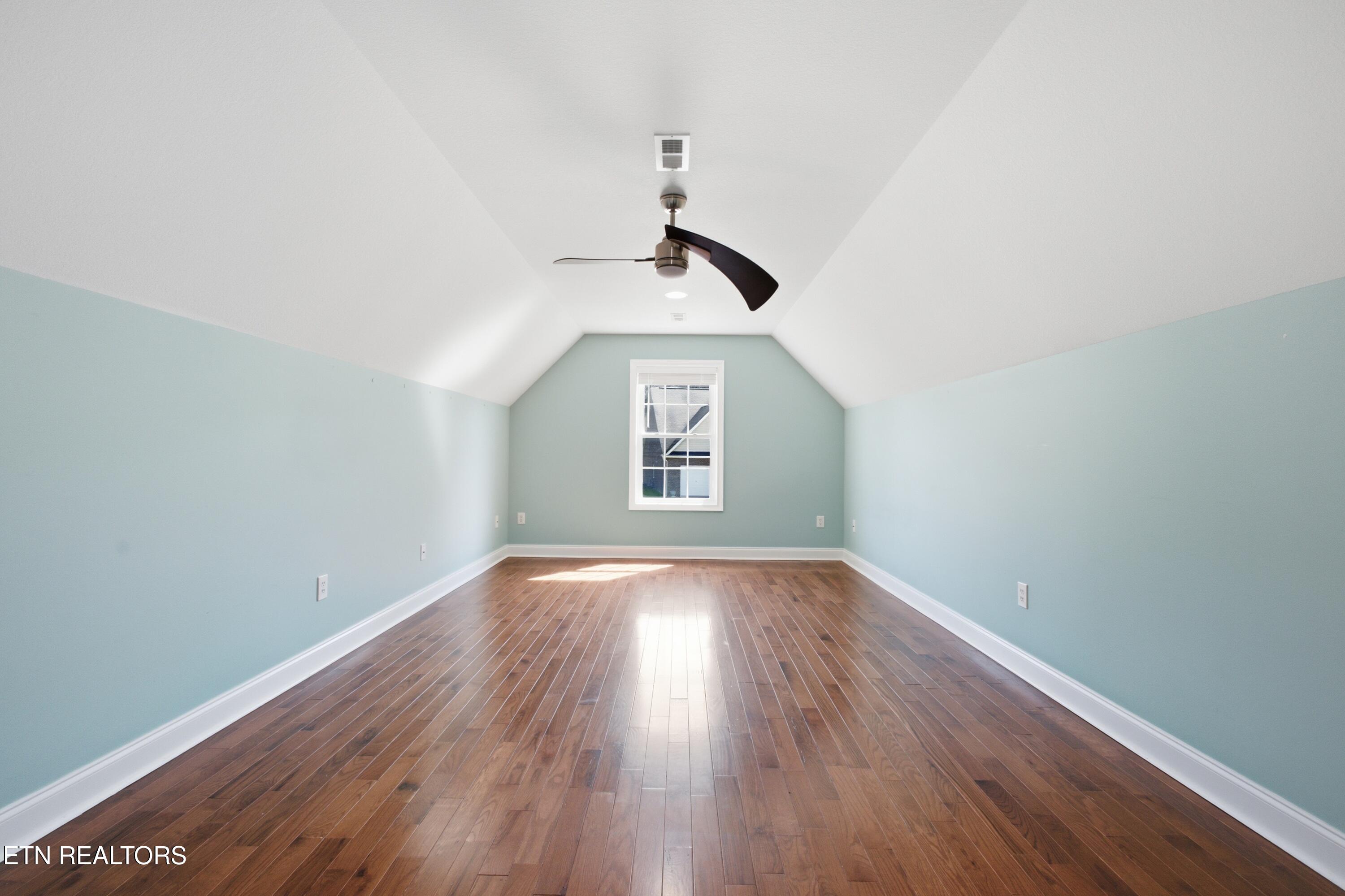 113 Meridian Way