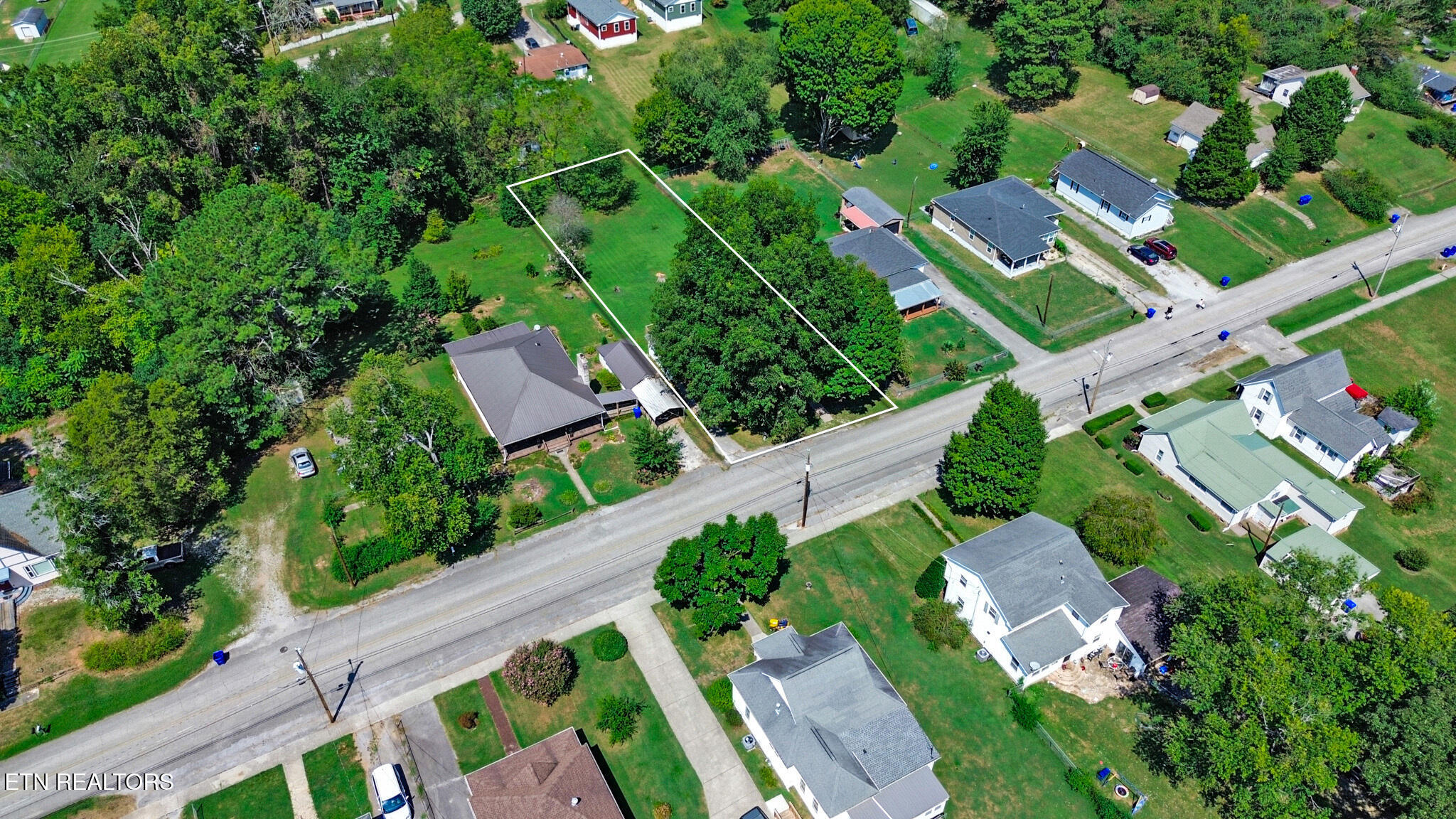 505 N Chamberlain Ave