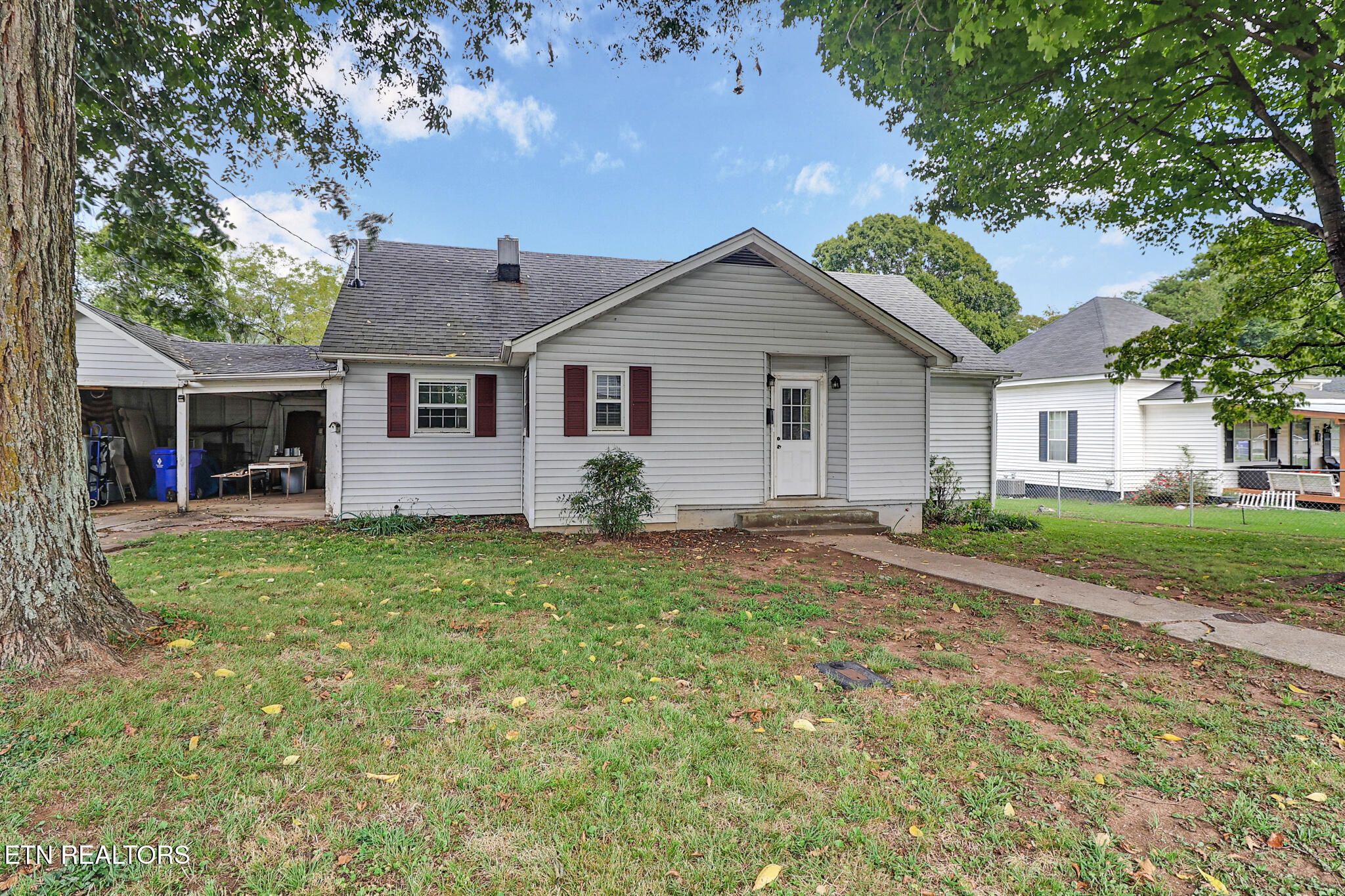 505 N Chamberlain Ave