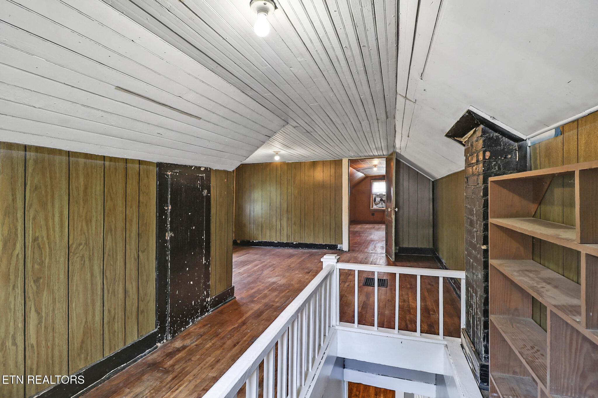 505 N Chamberlain Ave