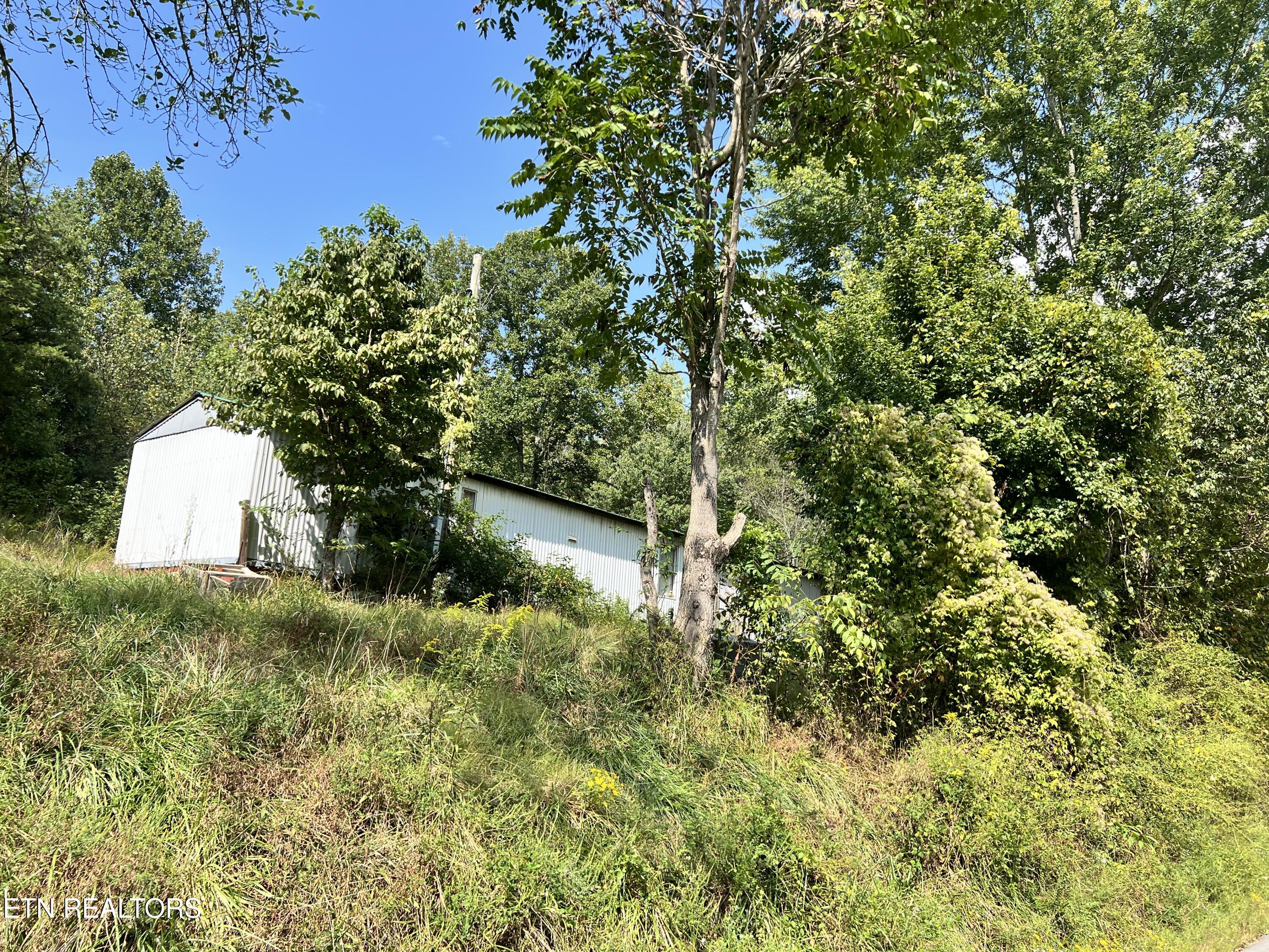 3525 Campground Rd