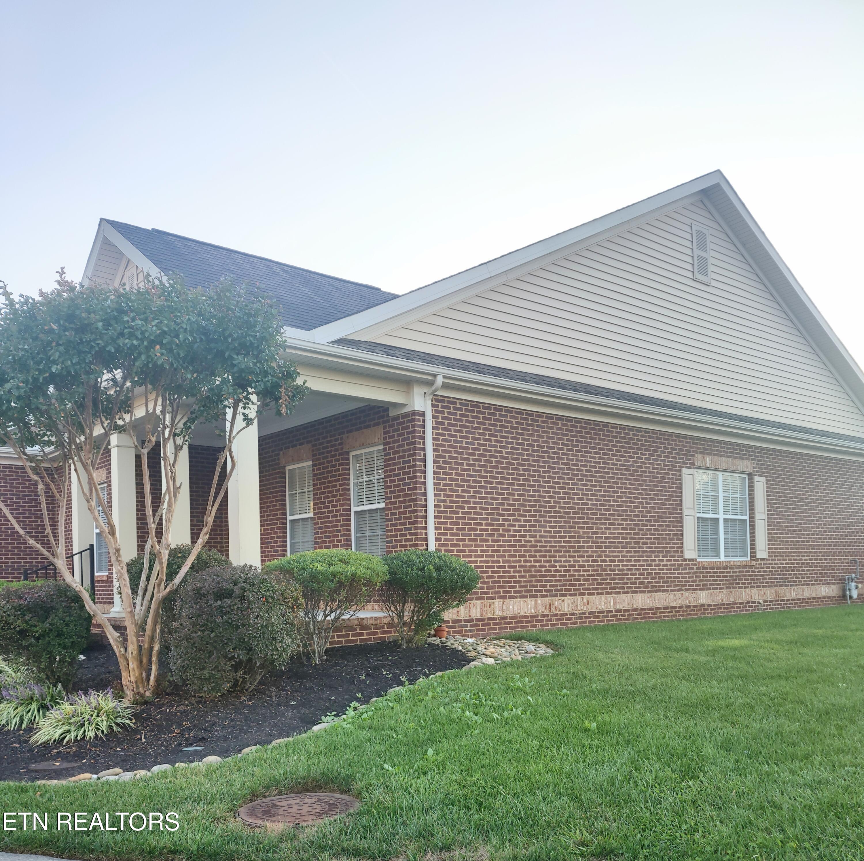 155 Hatleyberry St