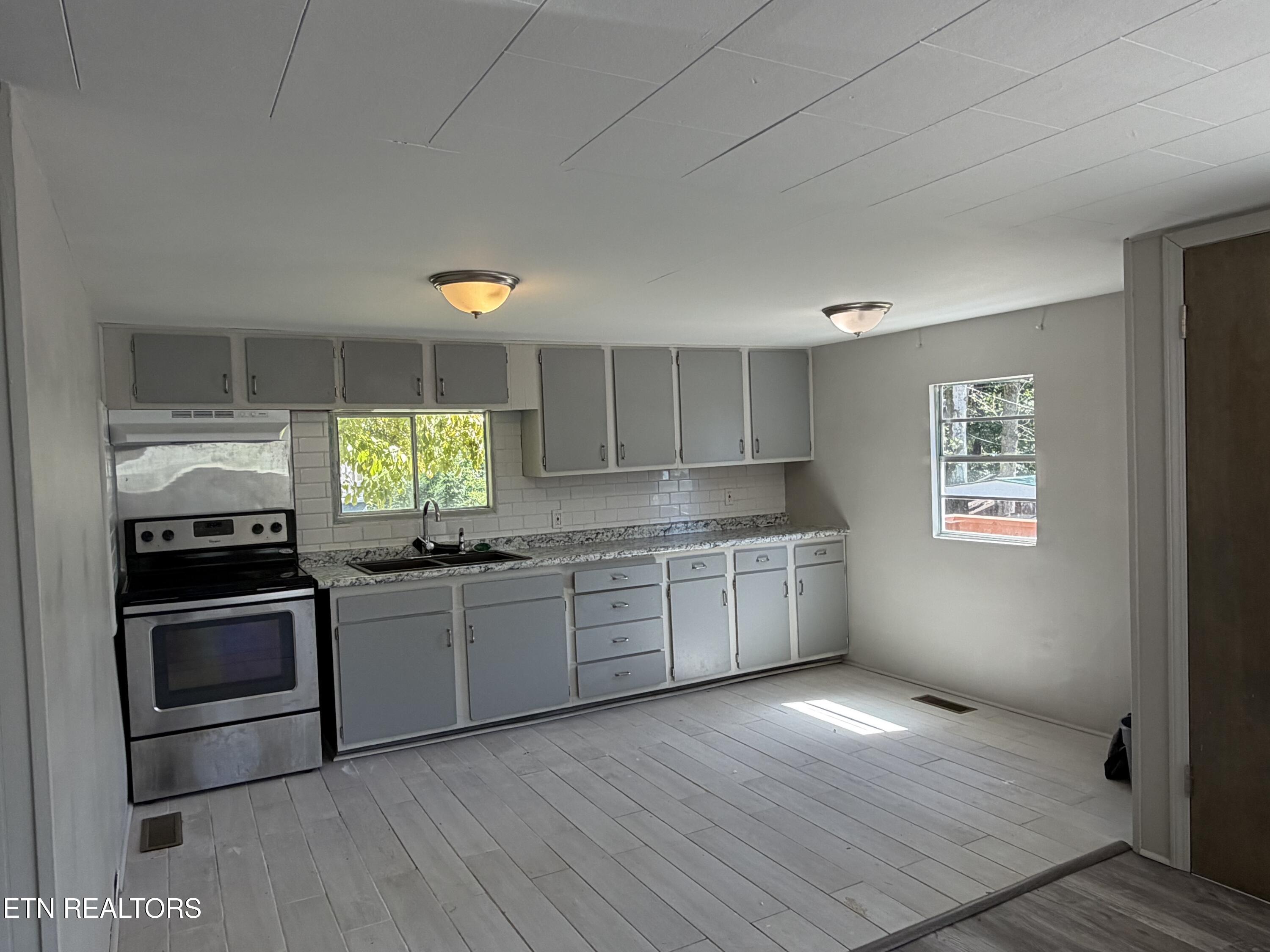 153 Johnson Rd