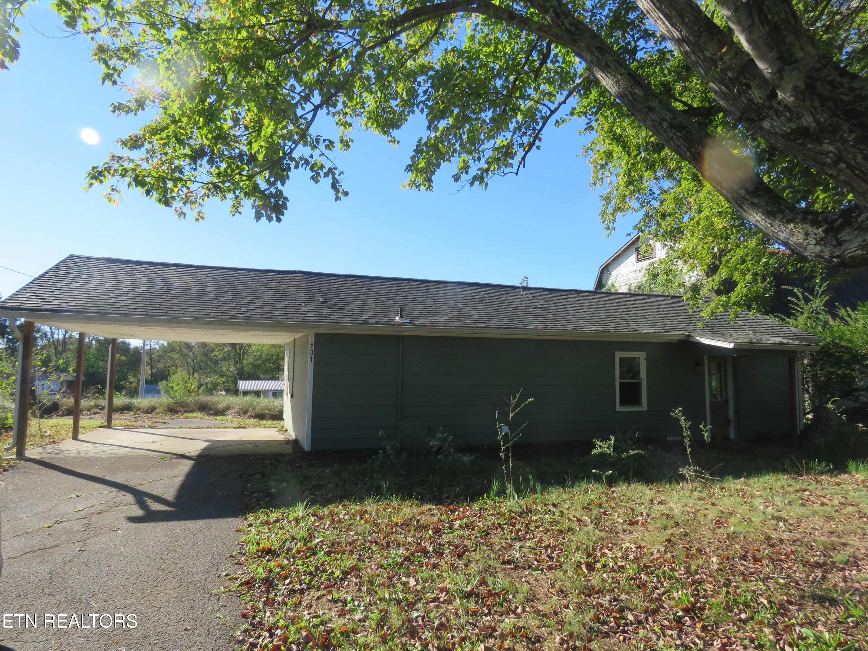 131 Johnny Baird Lane Jacksboro TN