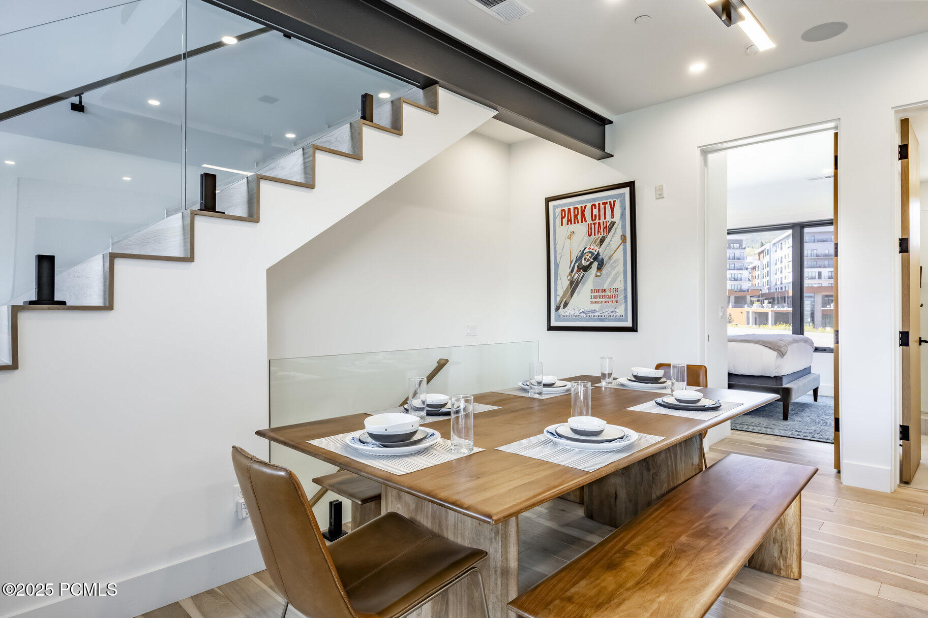 3547 Ridgeline Drive