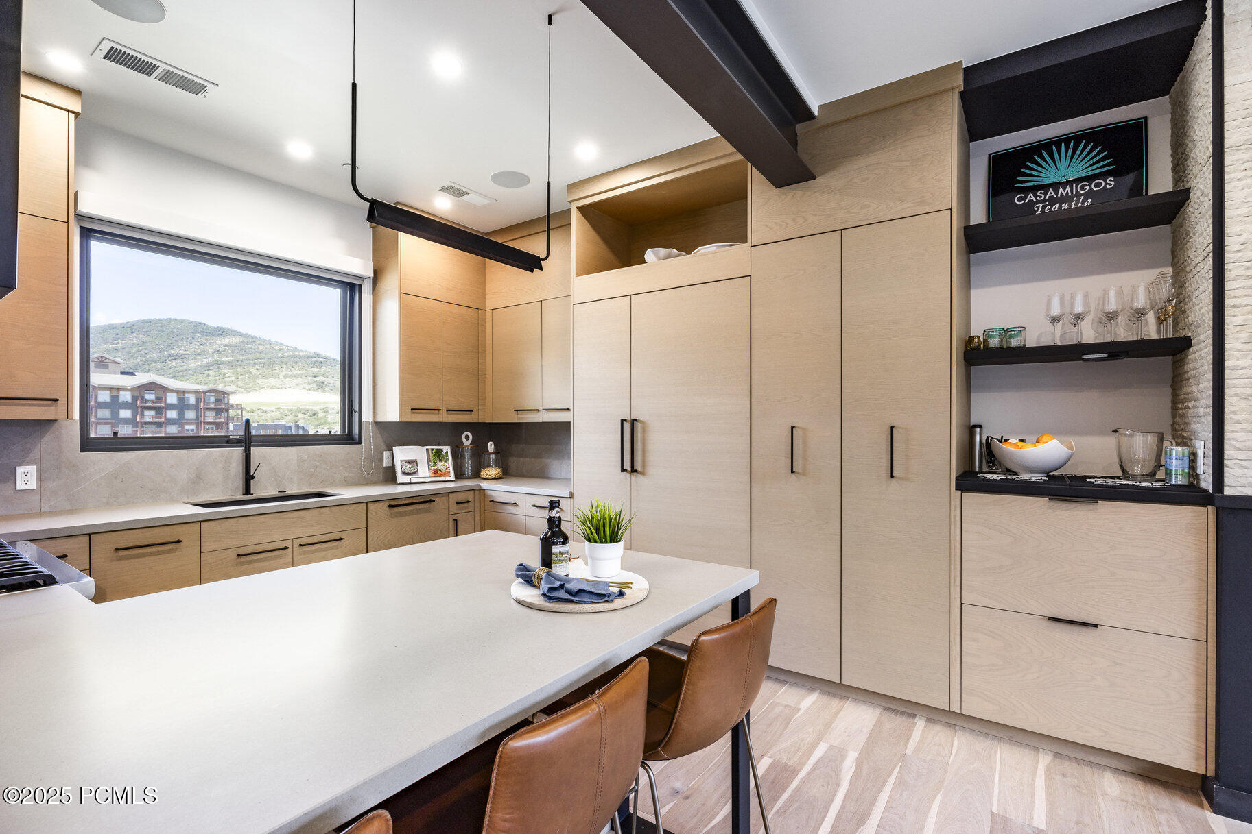 3547 Ridgeline Drive