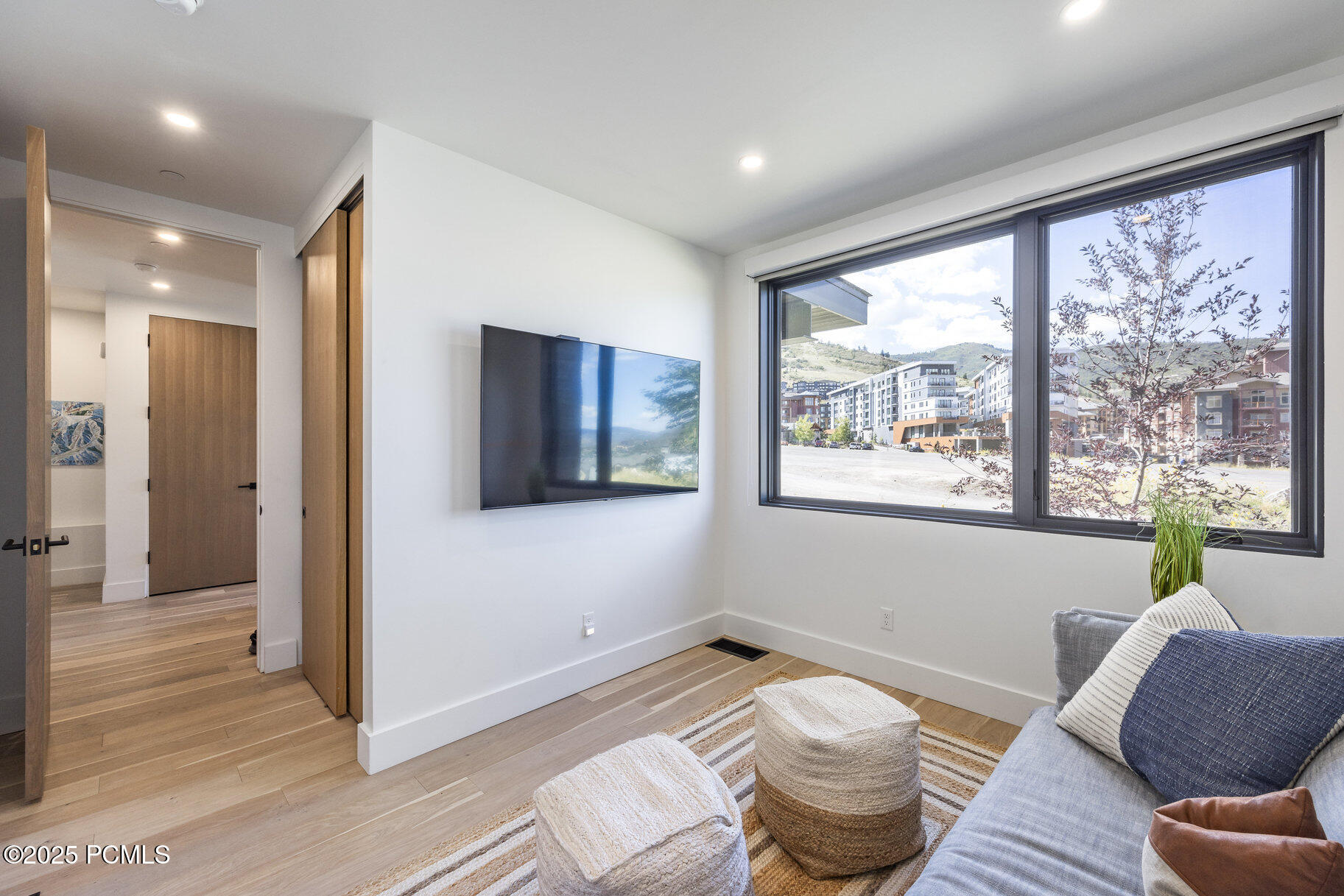 3547 Ridgeline Drive