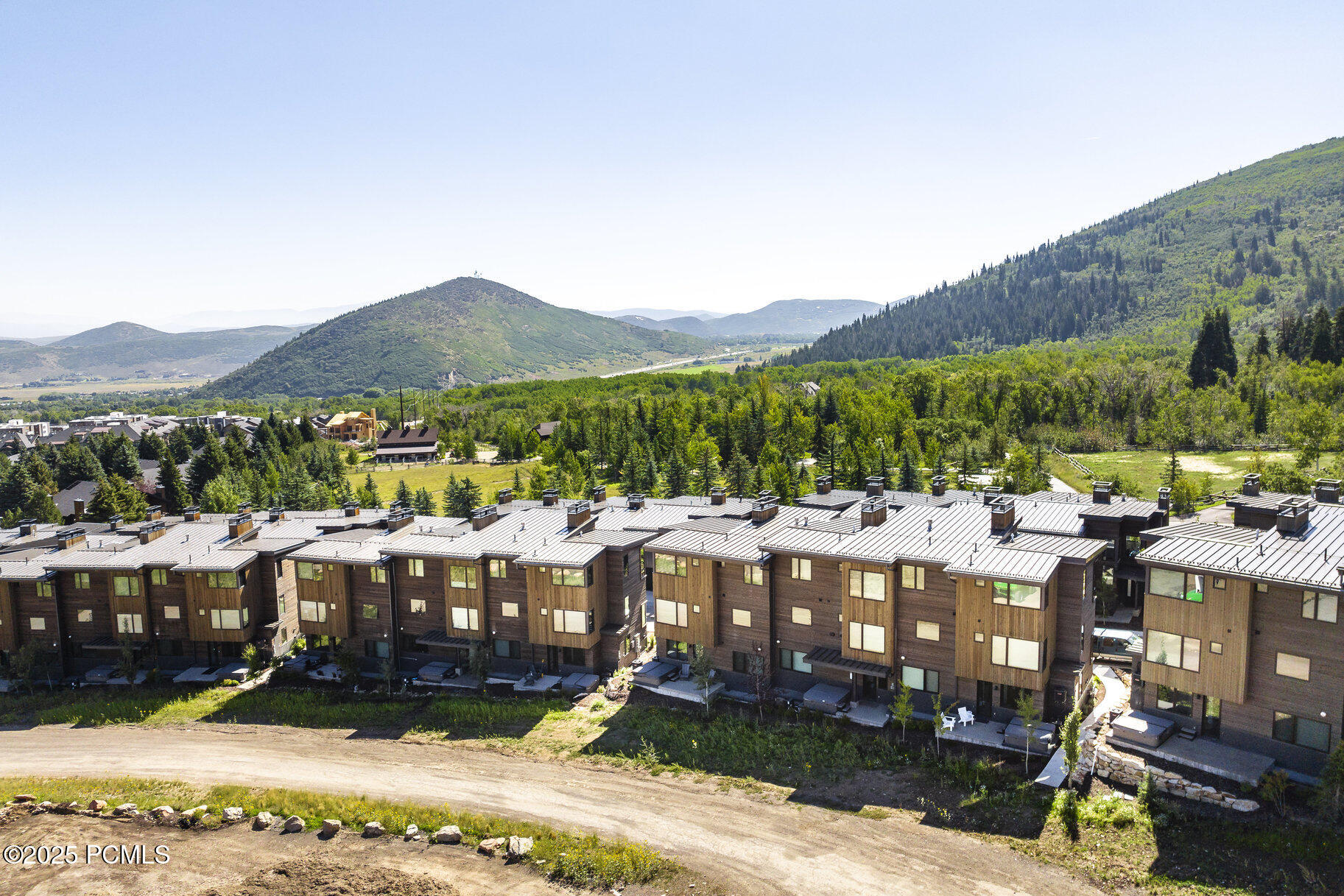 3547 Ridgeline Drive