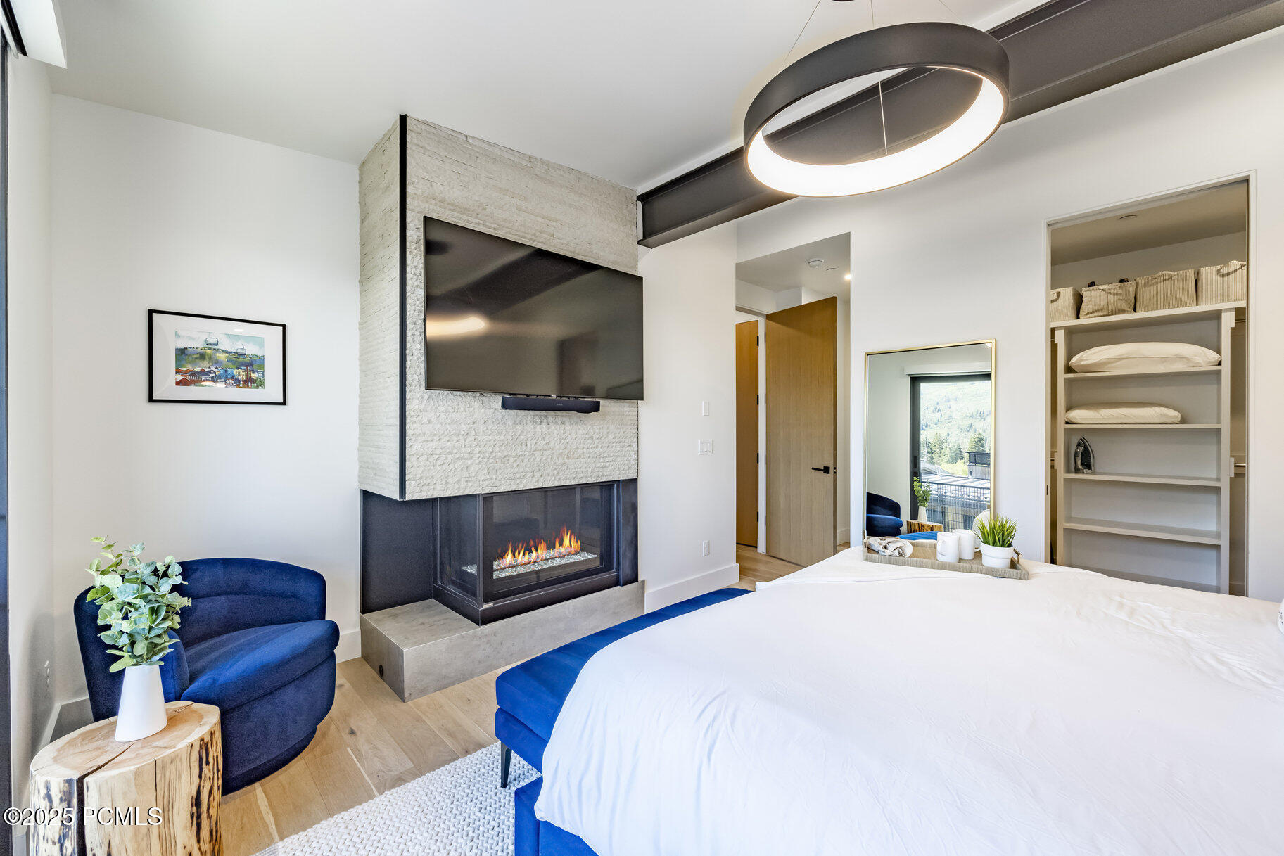 3547 Ridgeline Drive