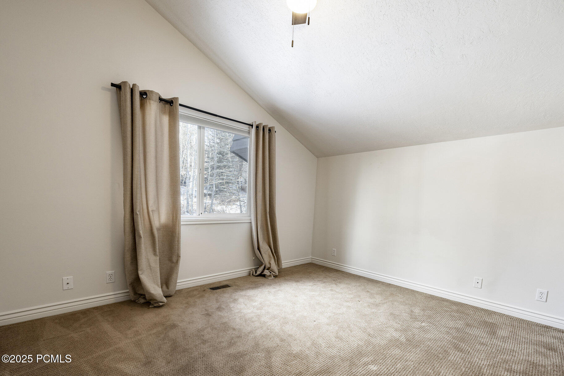 8906 Upper Lando Lane