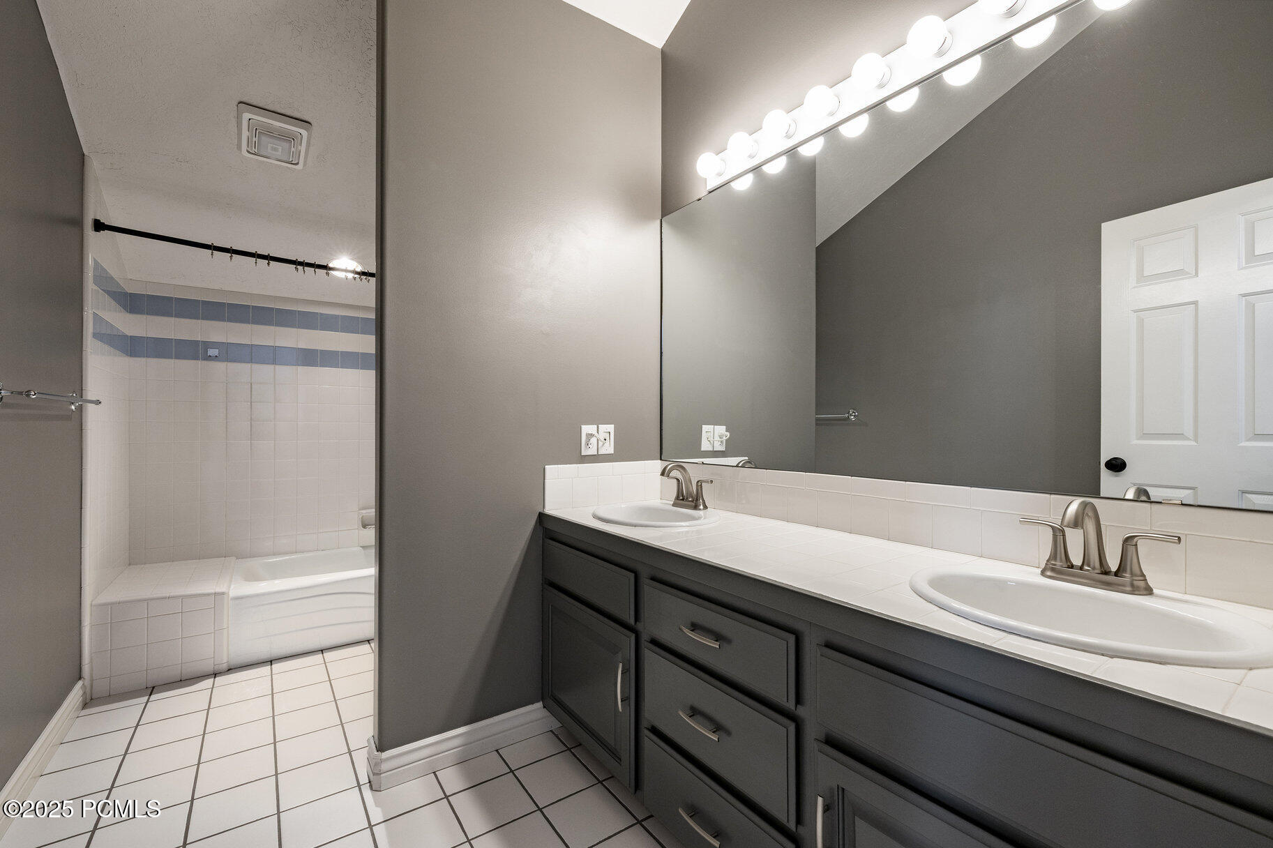 8906 Upper Lando Lane