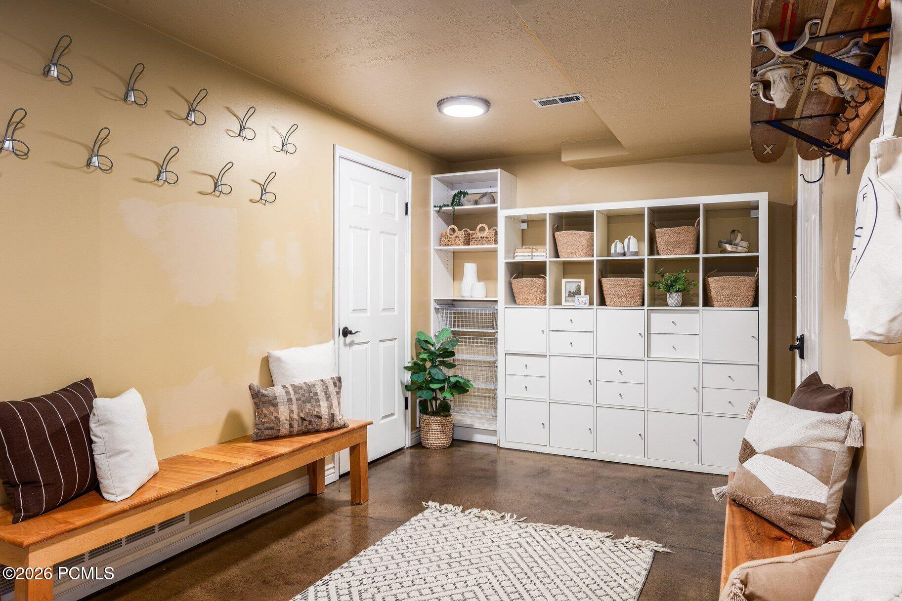 8906 Upper Lando Lane