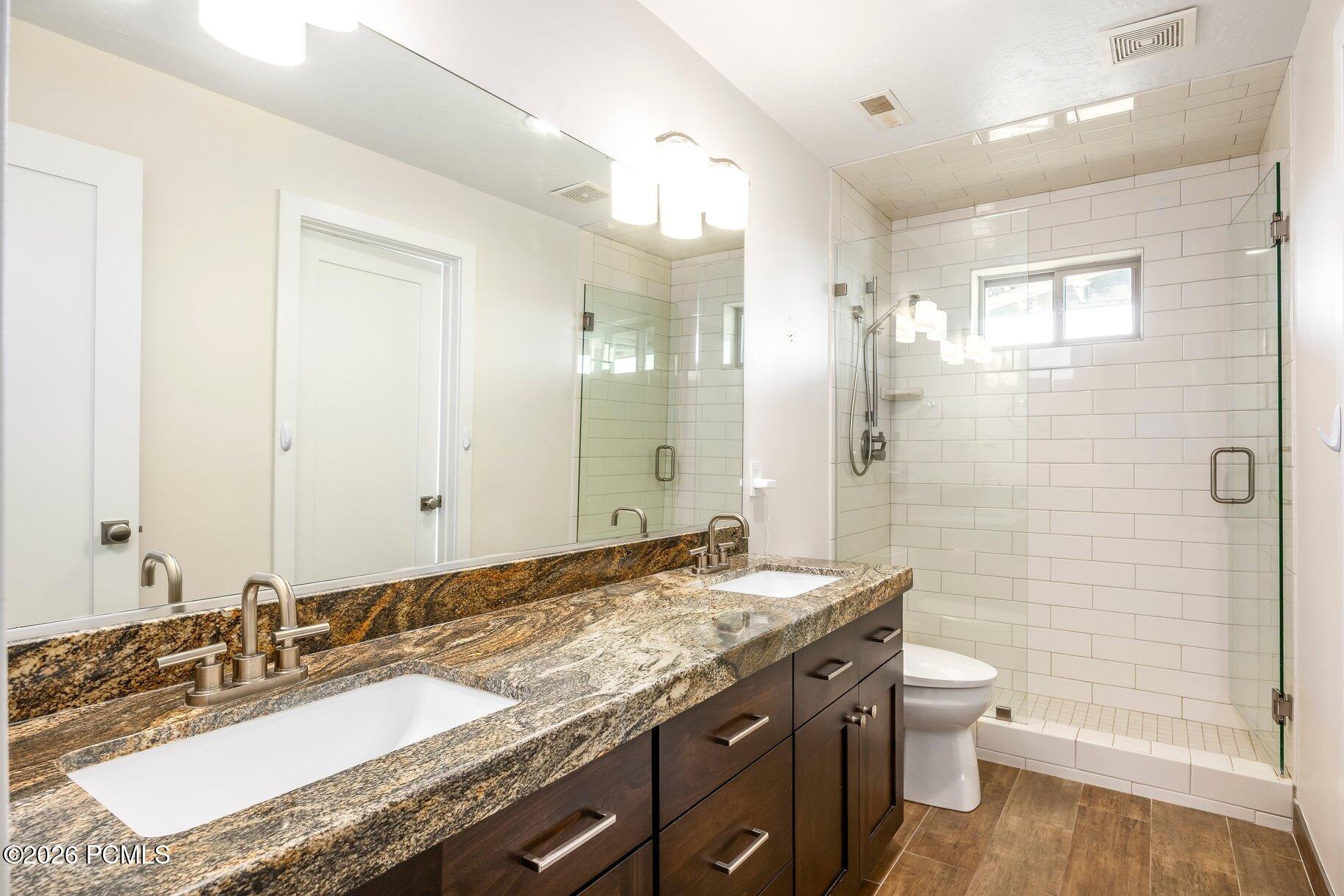 3922 View Pointe Drive