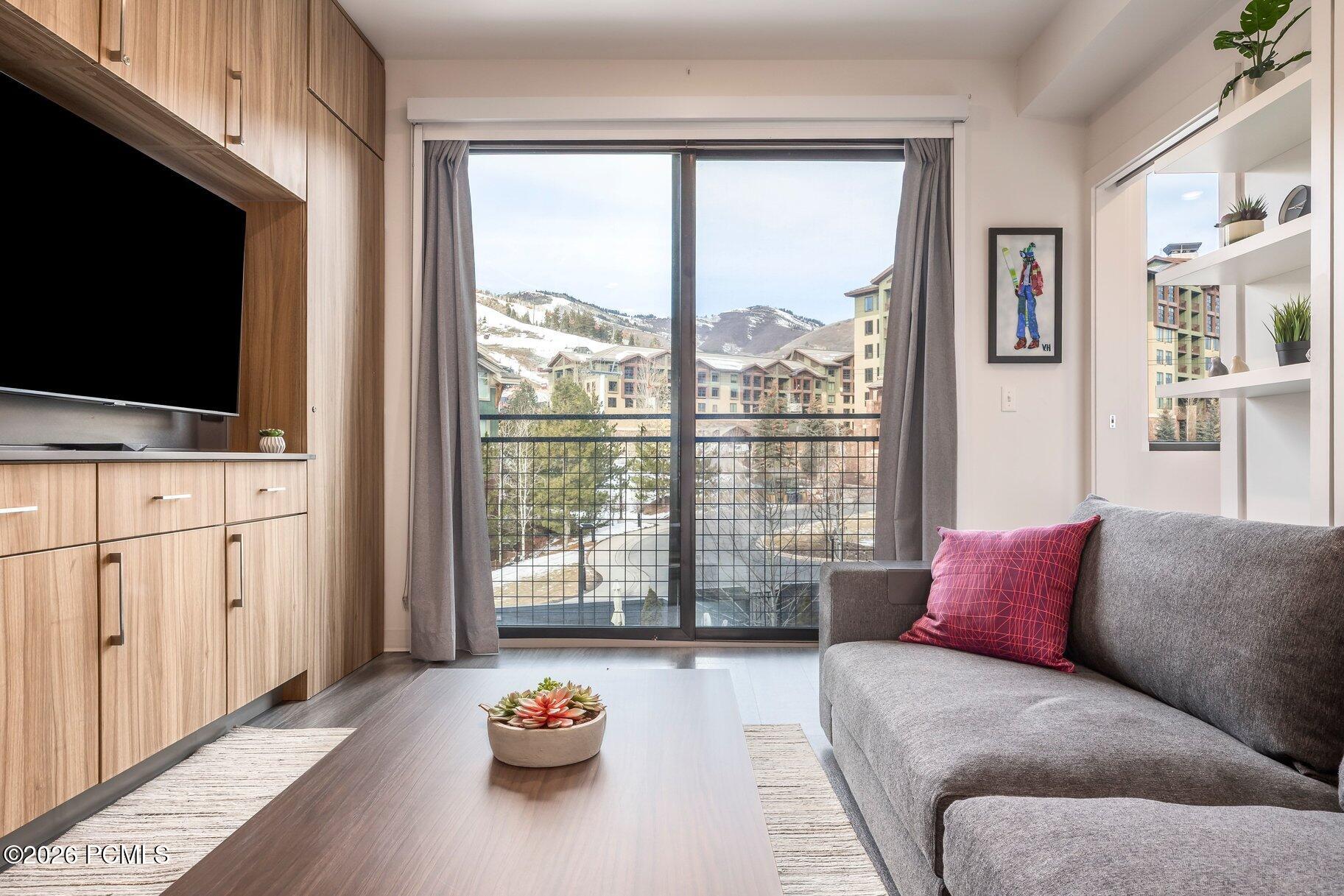 2670 W Canyons Resort Drive 202