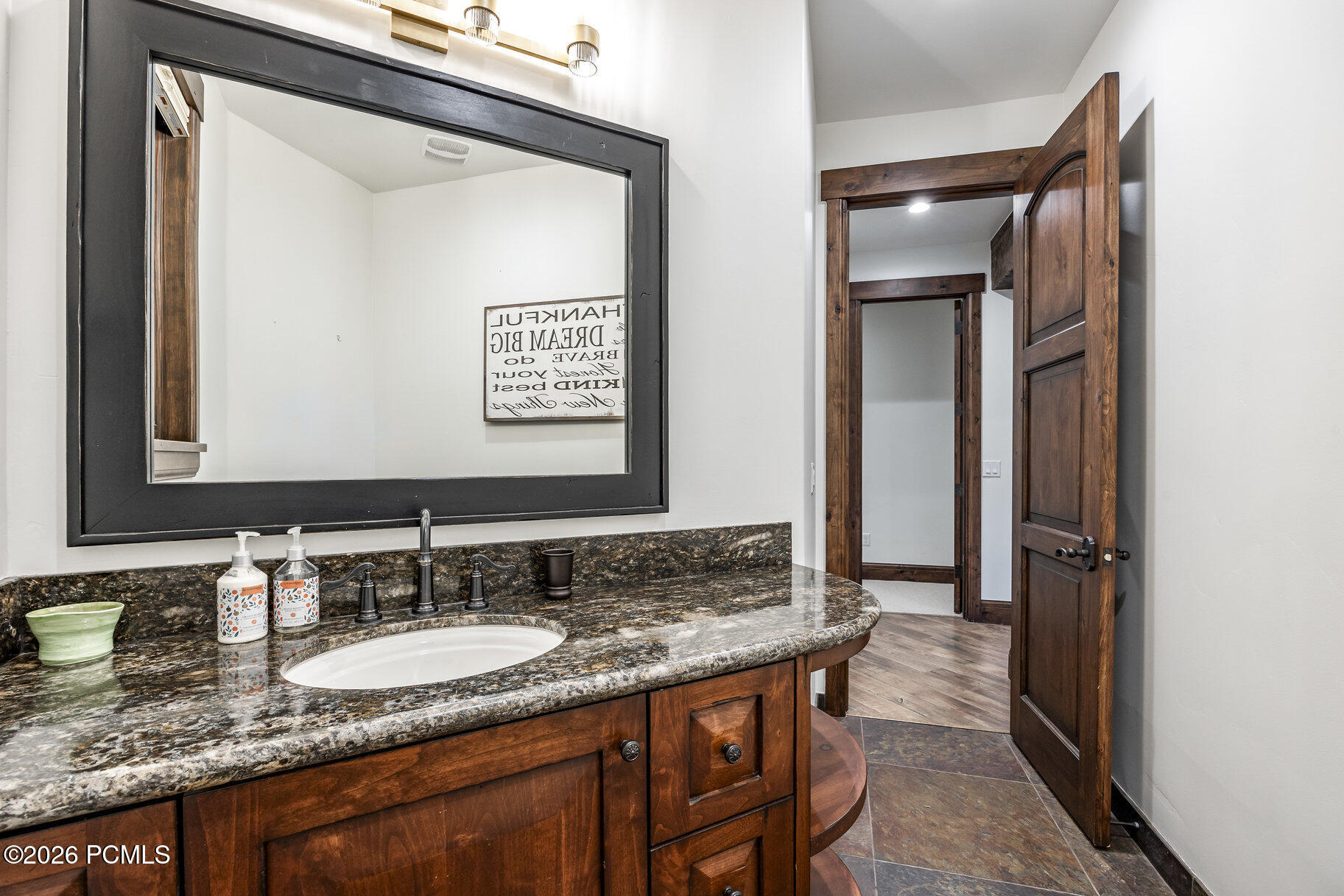 3000 Crestline Drive