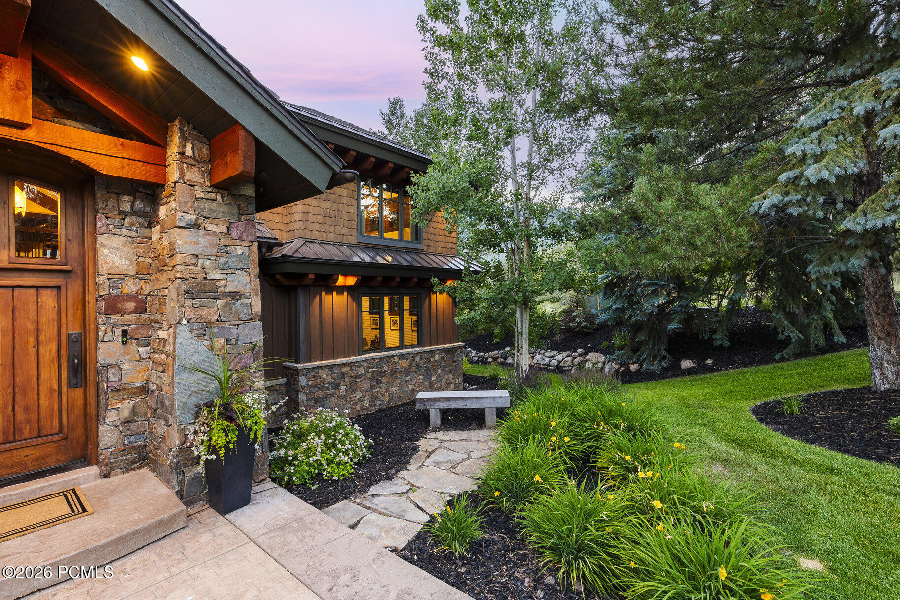 3000 Crestline Drive