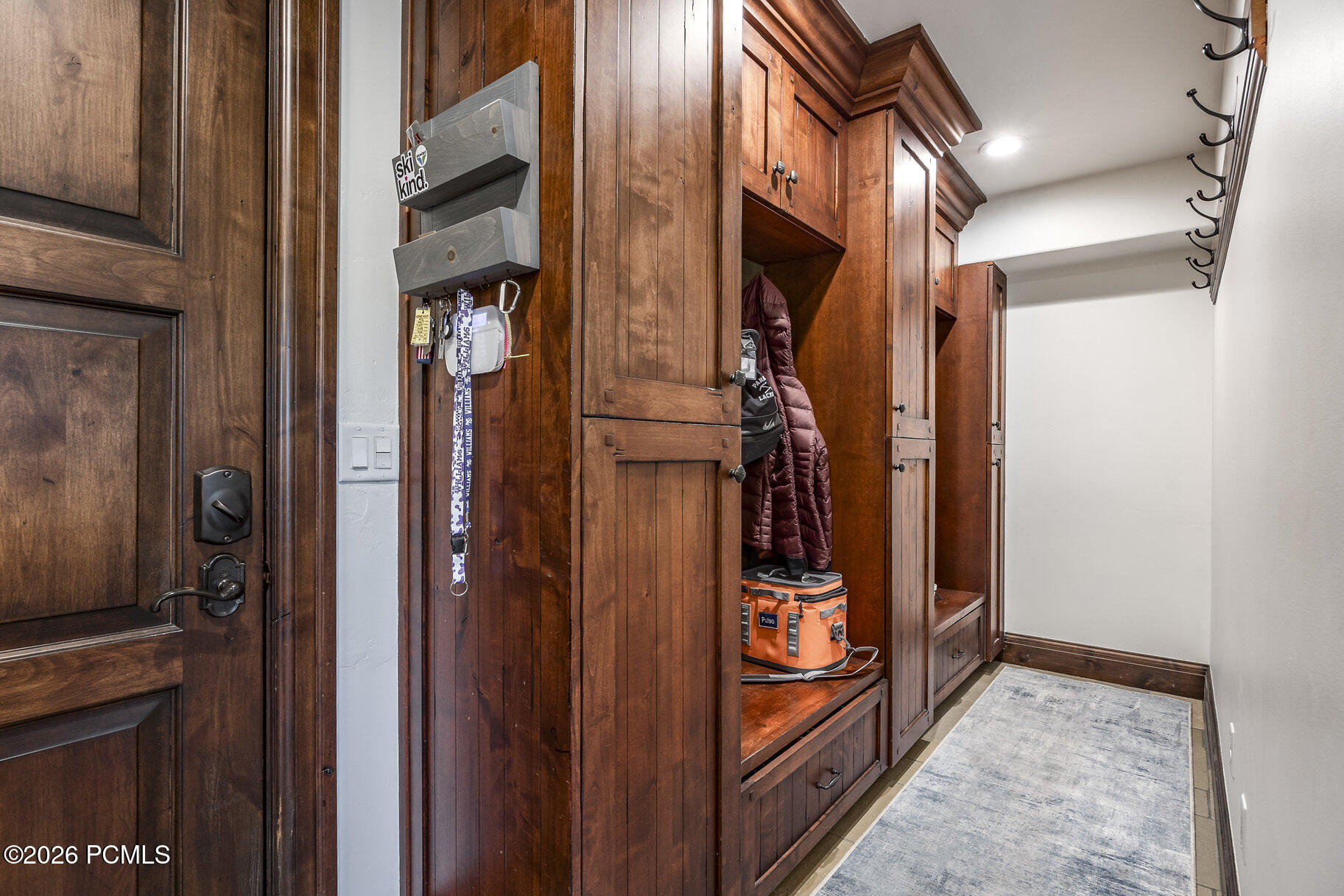 3000 Crestline Drive