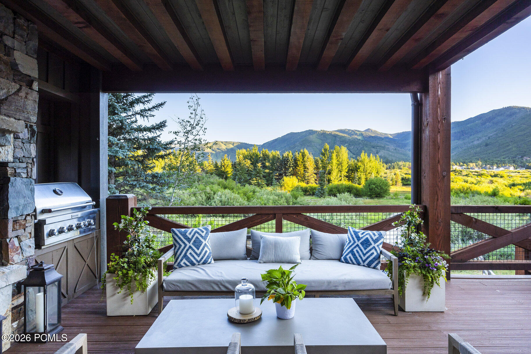 3000 Crestline Drive