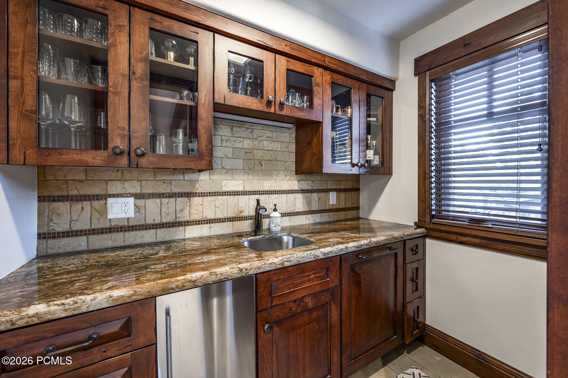 3000 Crestline Drive