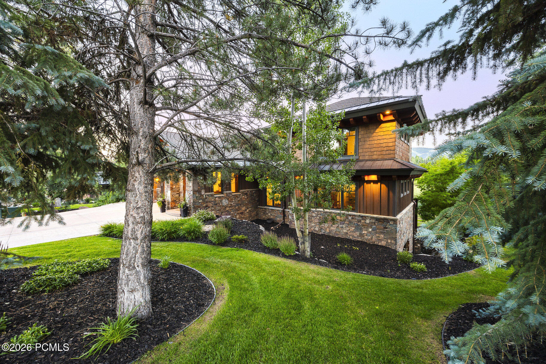 3000 Crestline Drive