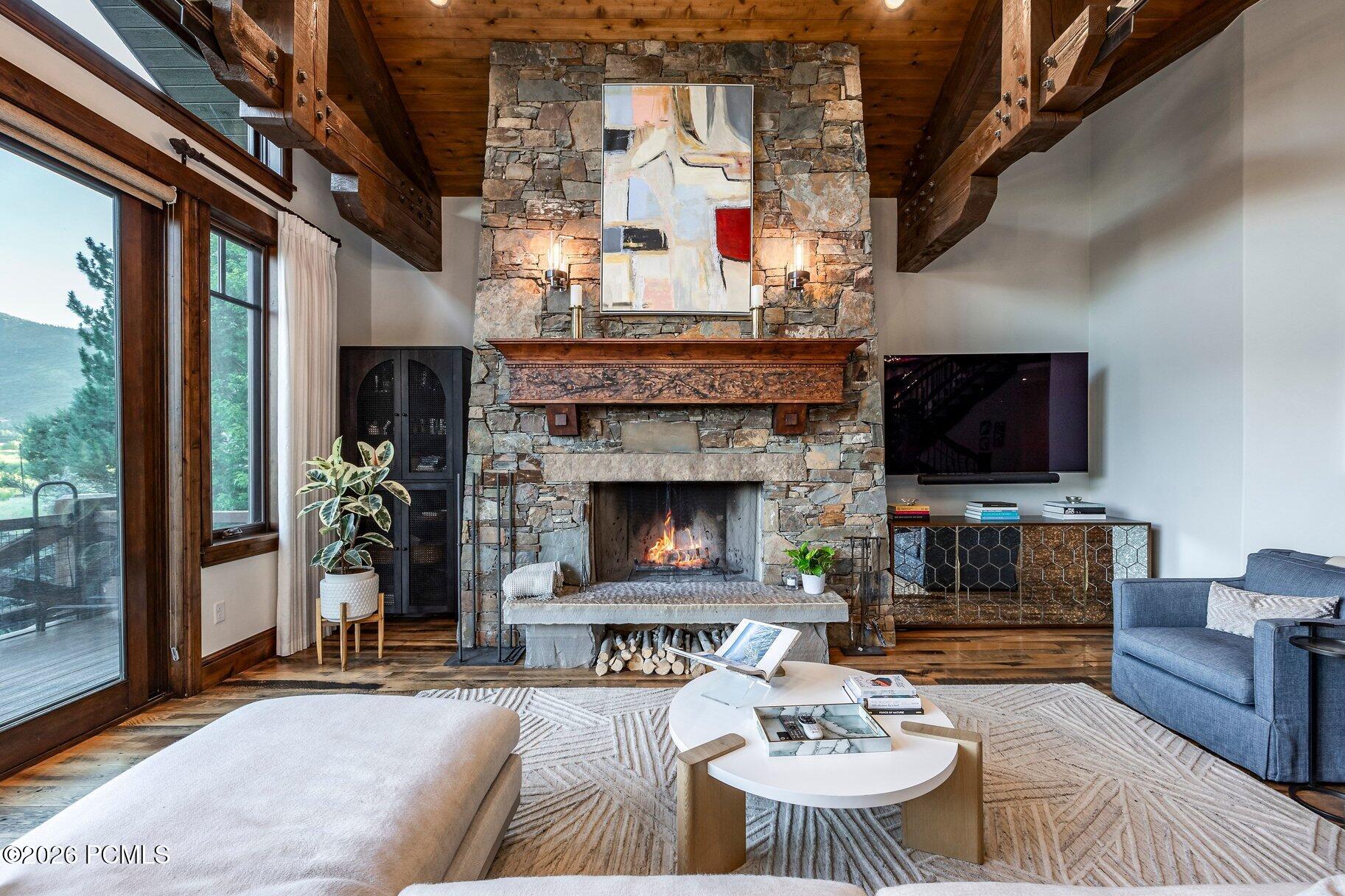 3000 Crestline Drive