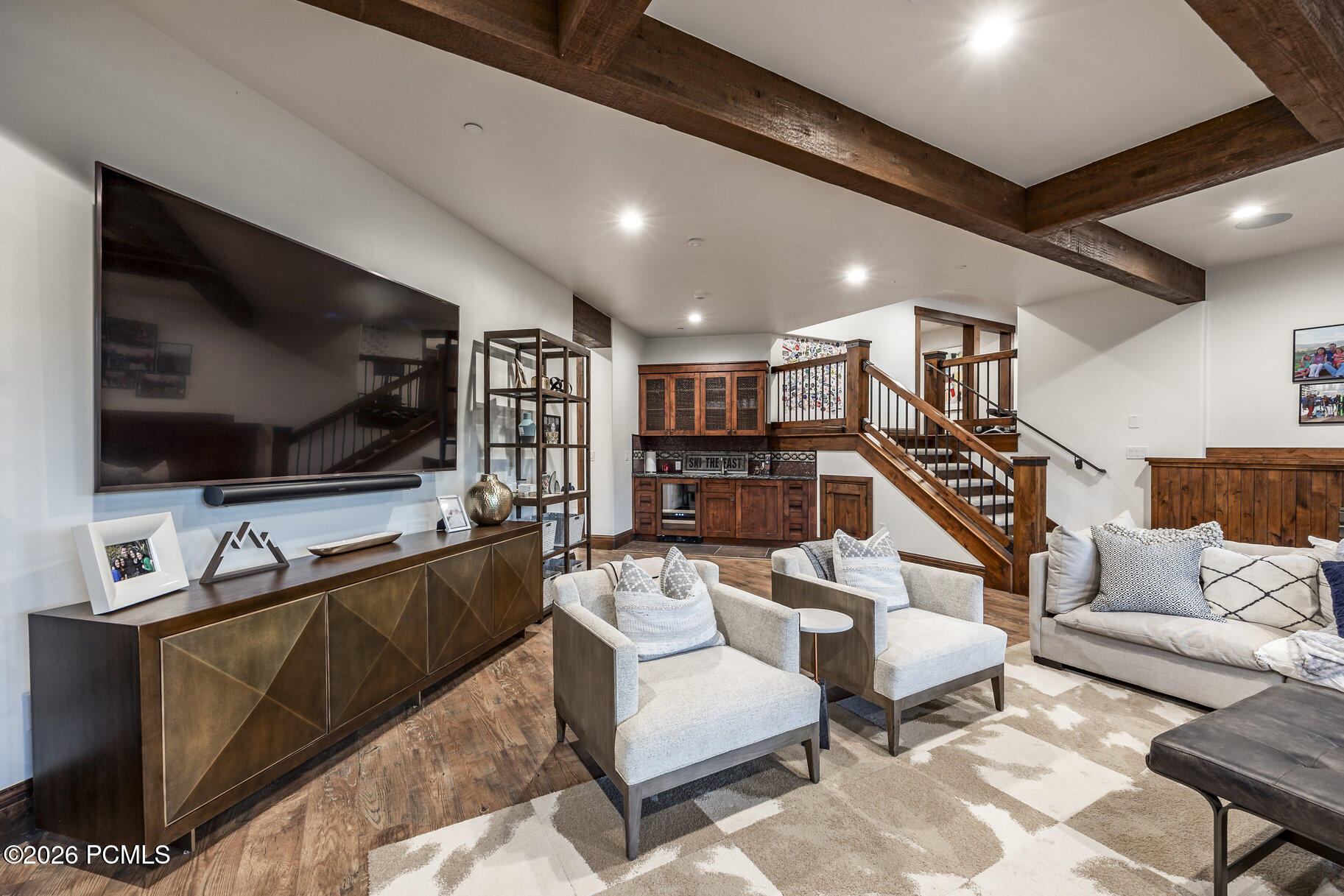 3000 Crestline Drive