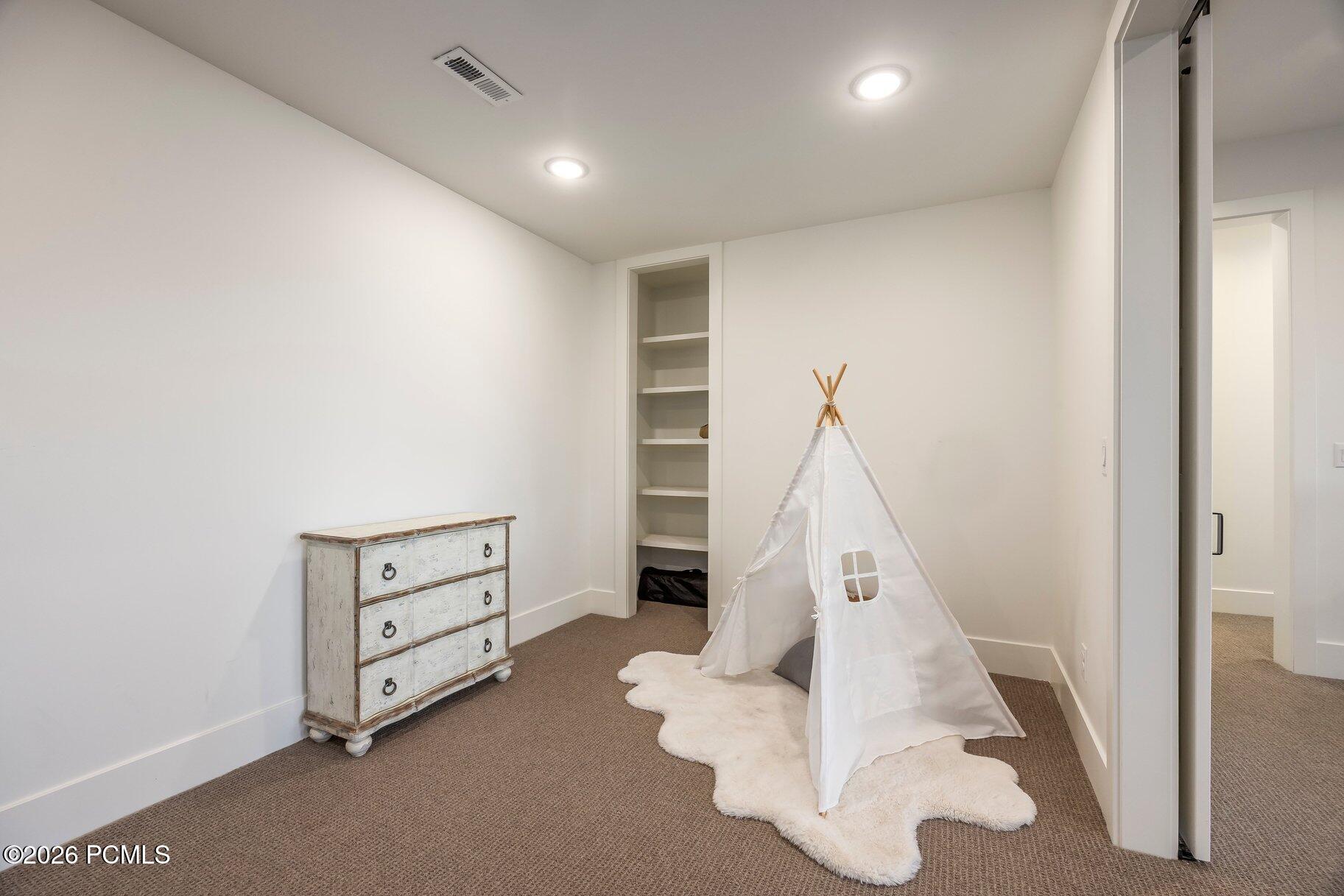 2844 S Calamity Lane