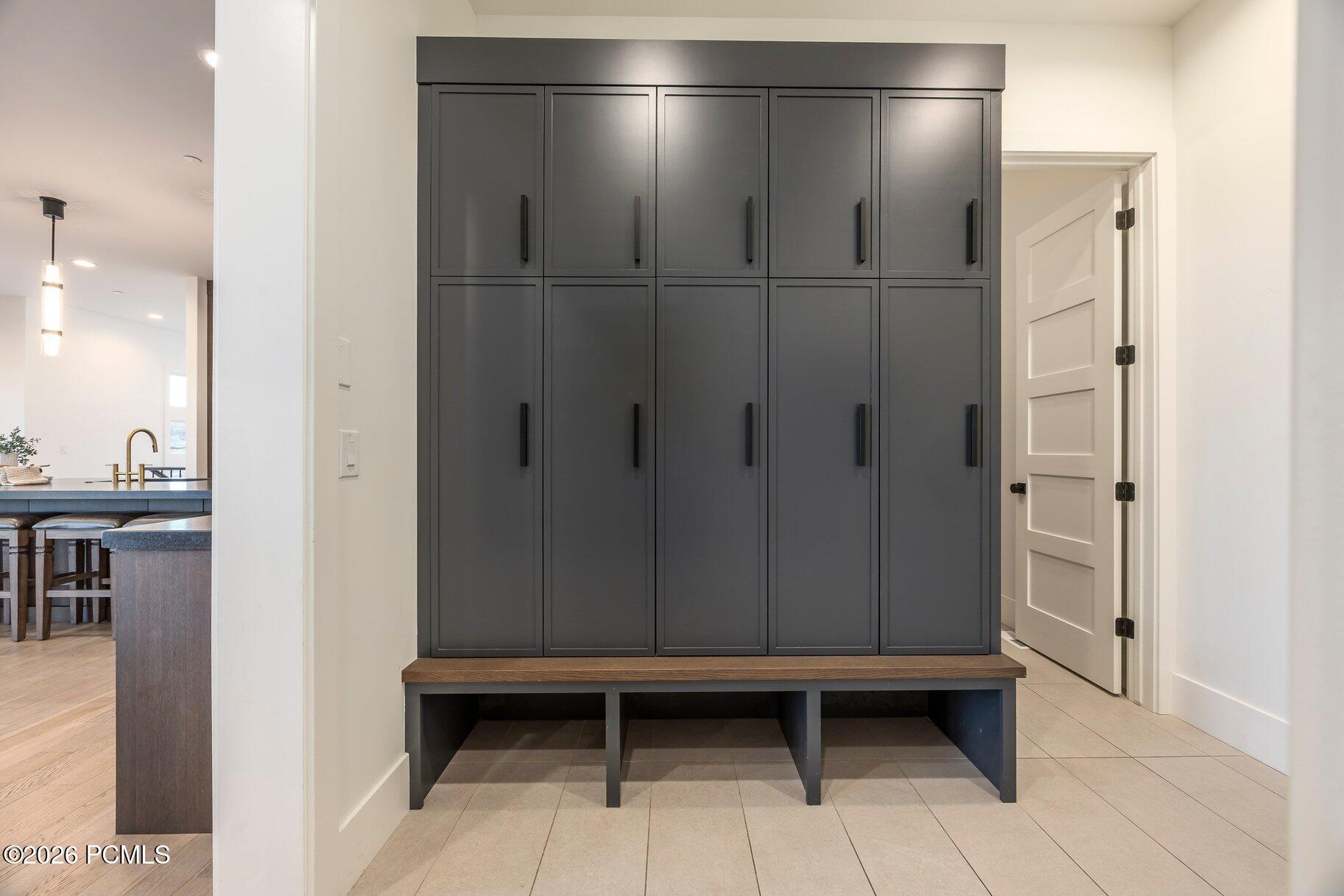 2844 S Calamity Lane