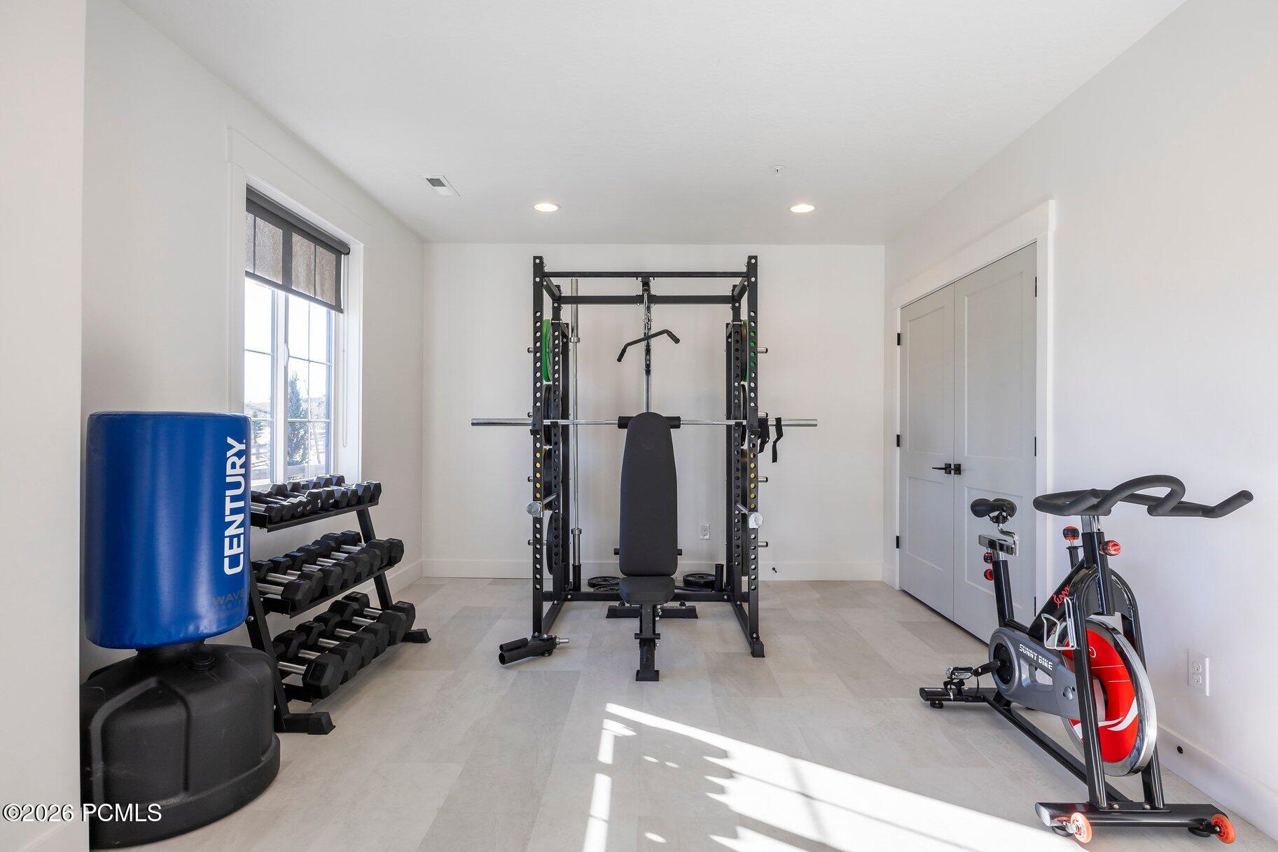 2602 Piper Way