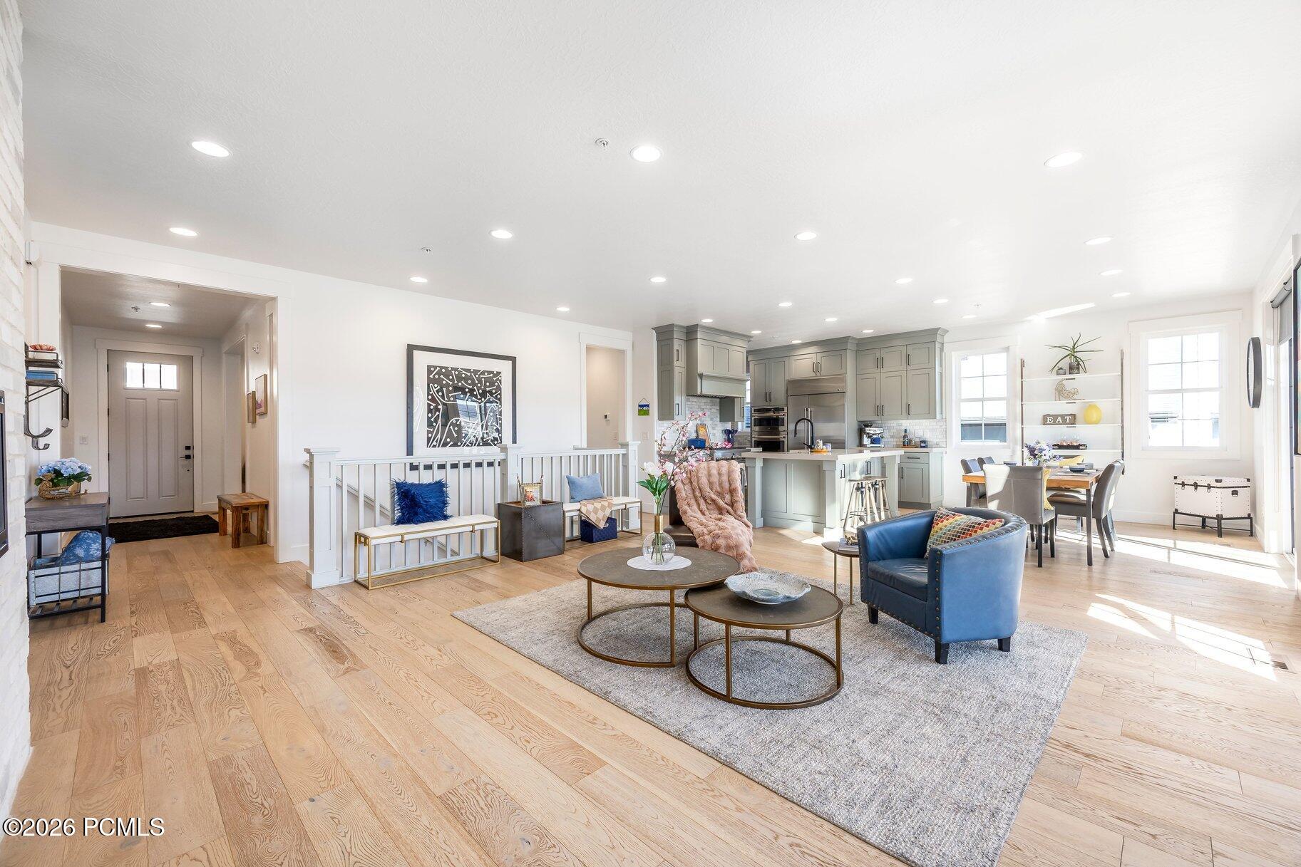 2602 Piper Way