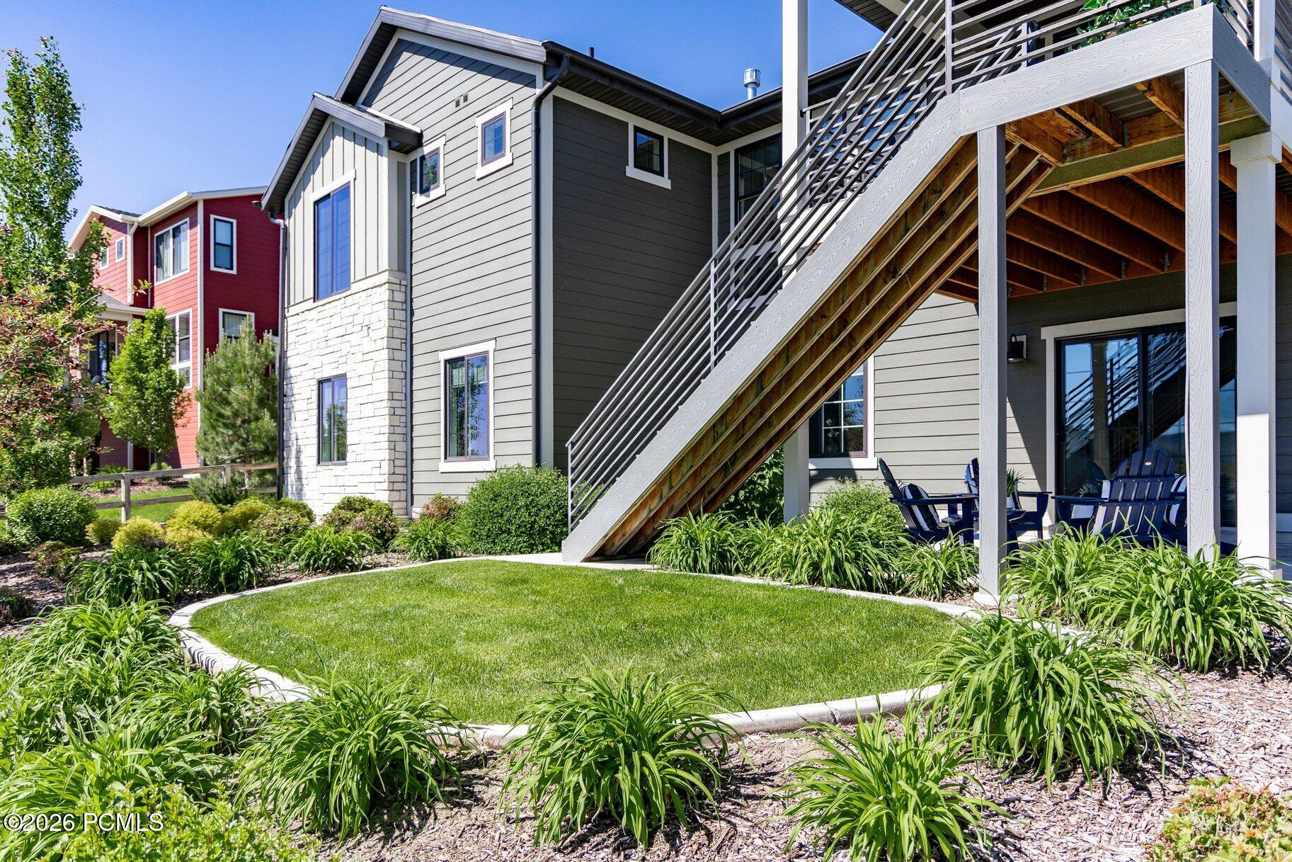 2602 Piper Way