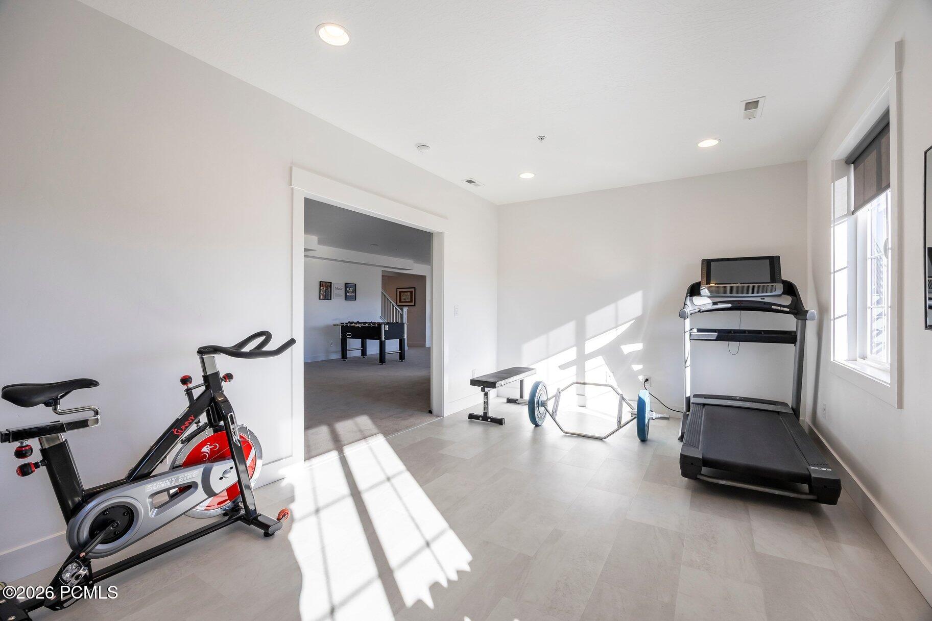 2602 Piper Way