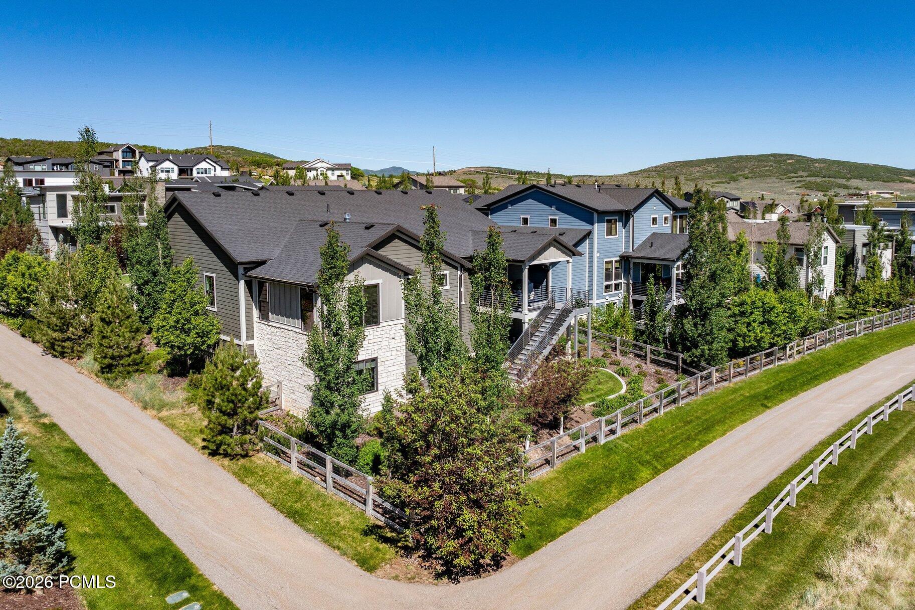 2602 Piper Way