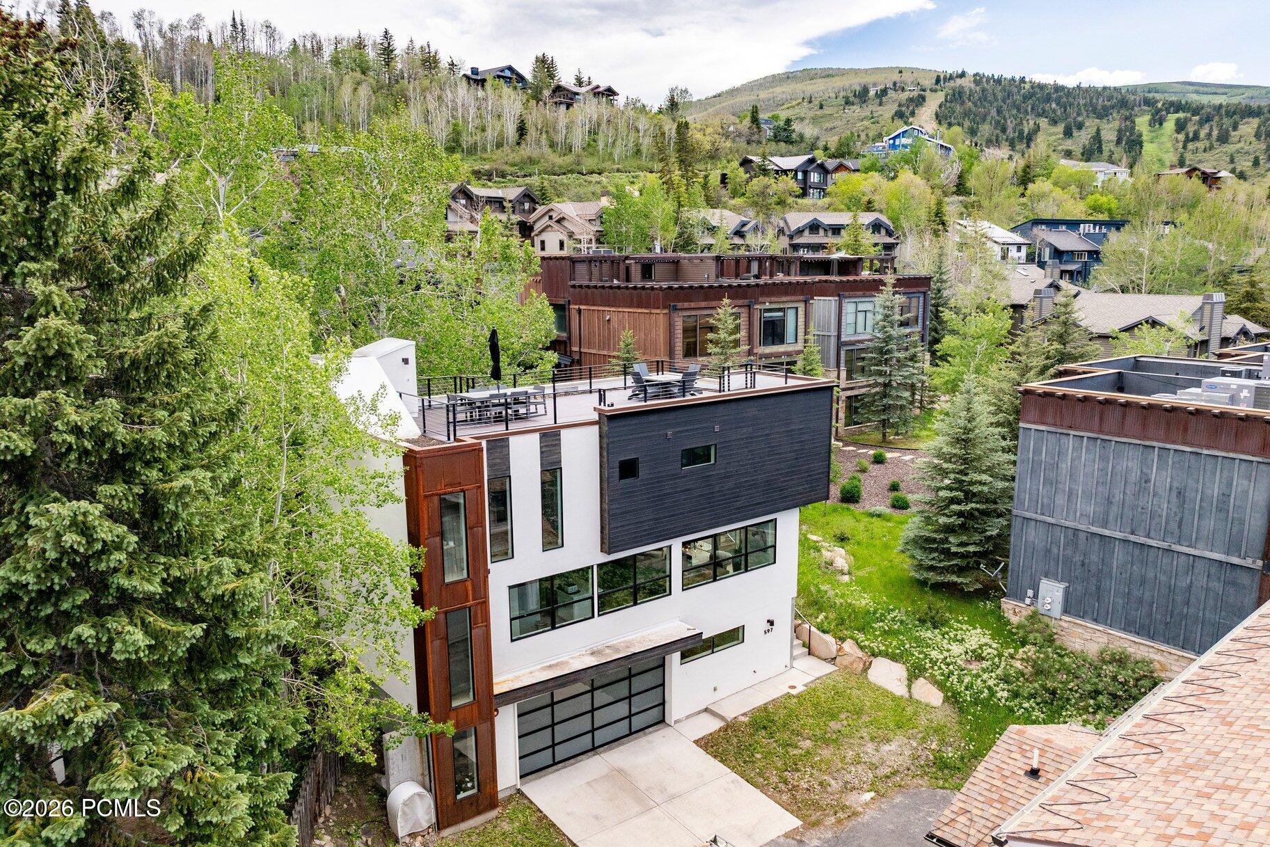 597 Deer Valley Loop Road