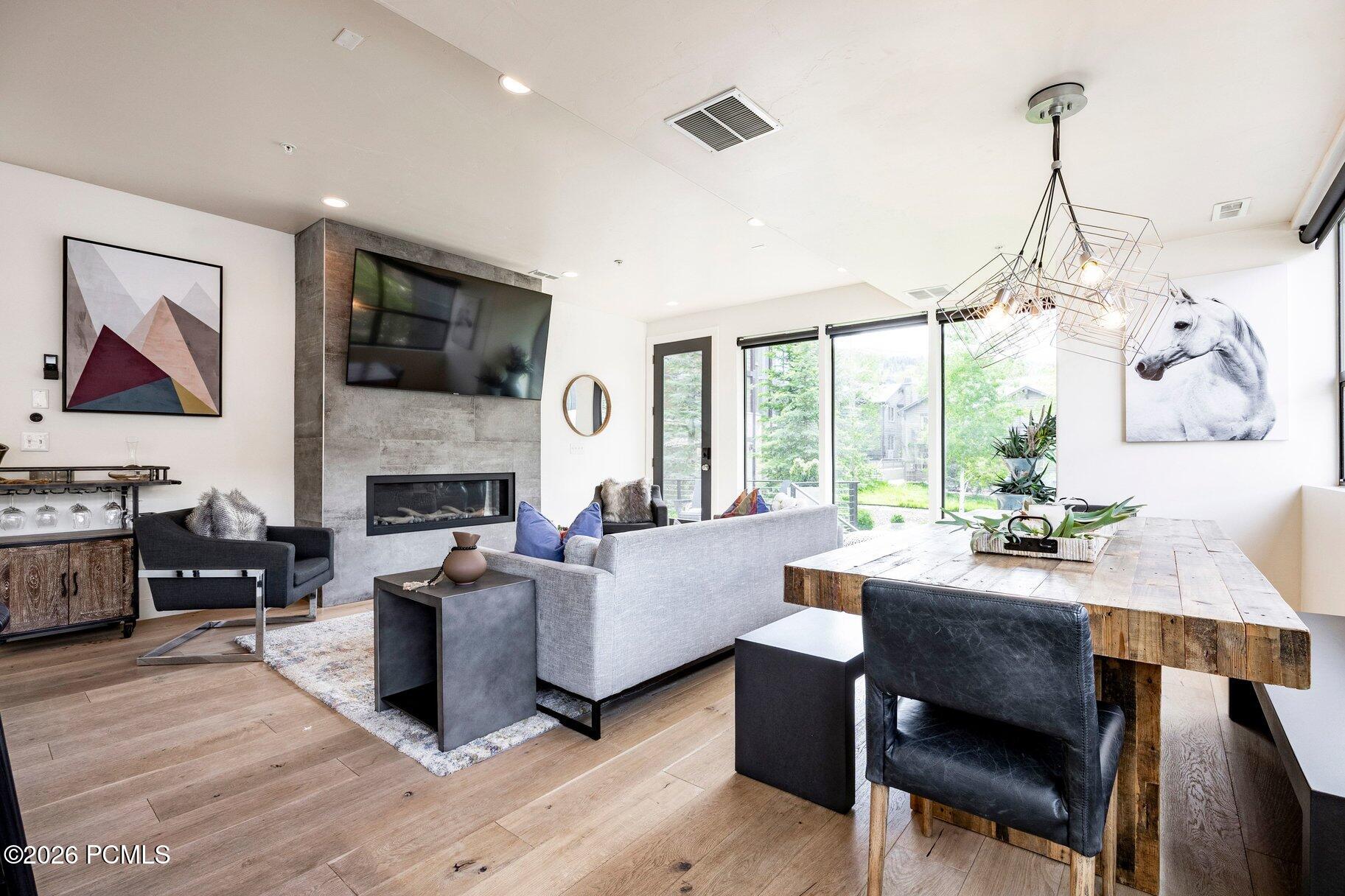 597 Deer Valley Loop Road