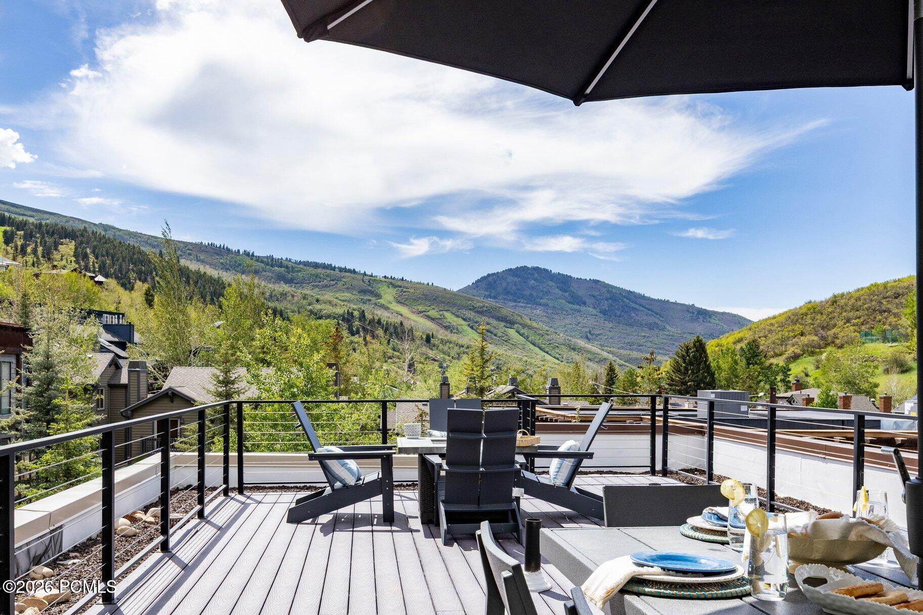 597 Deer Valley Loop Road