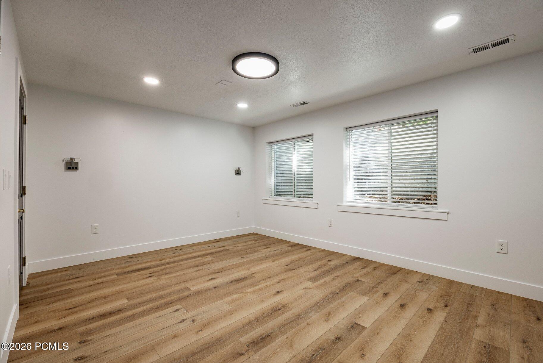 558 N 250 West