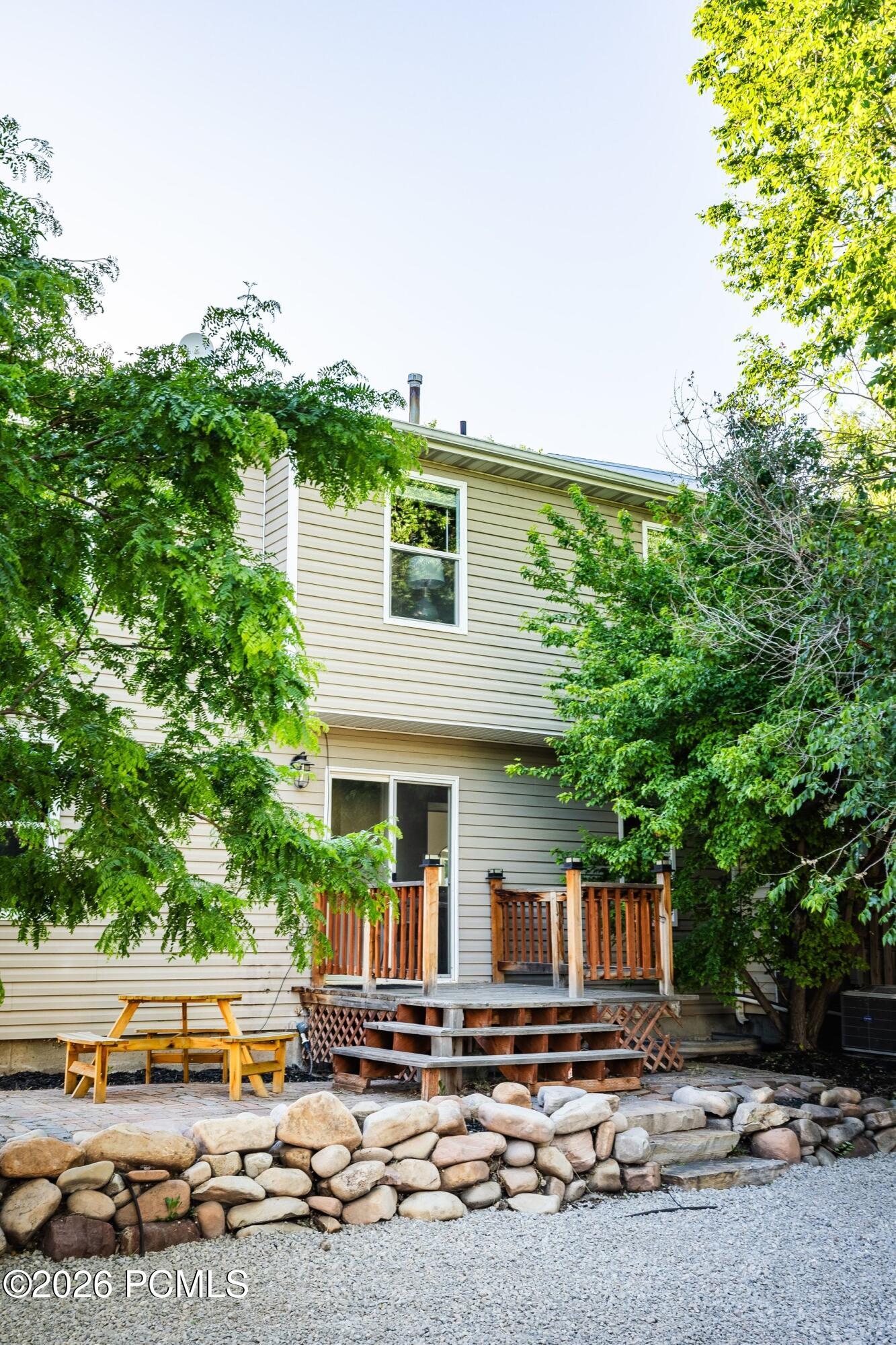 558 N 250 West
