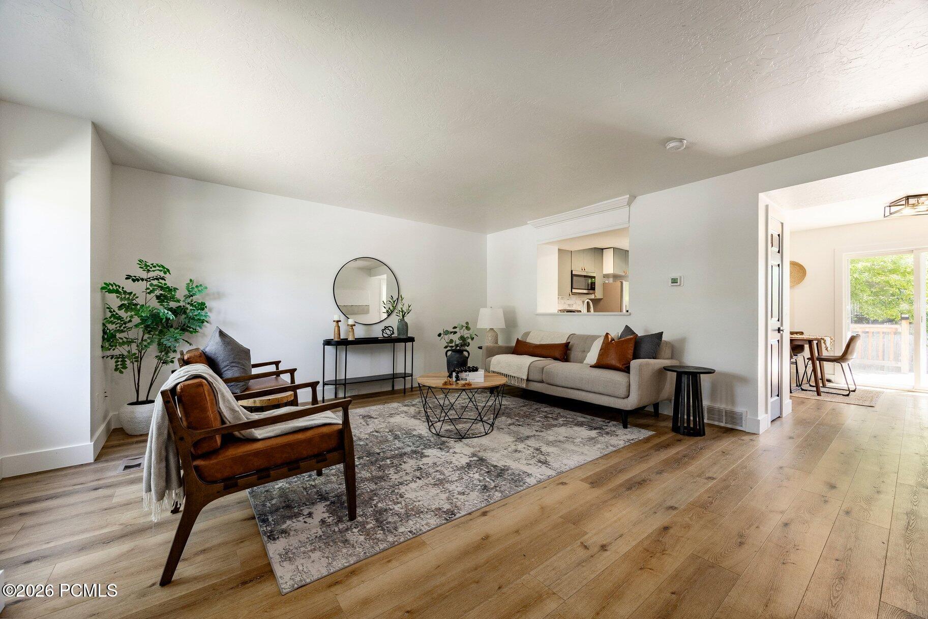 558 N 250 West