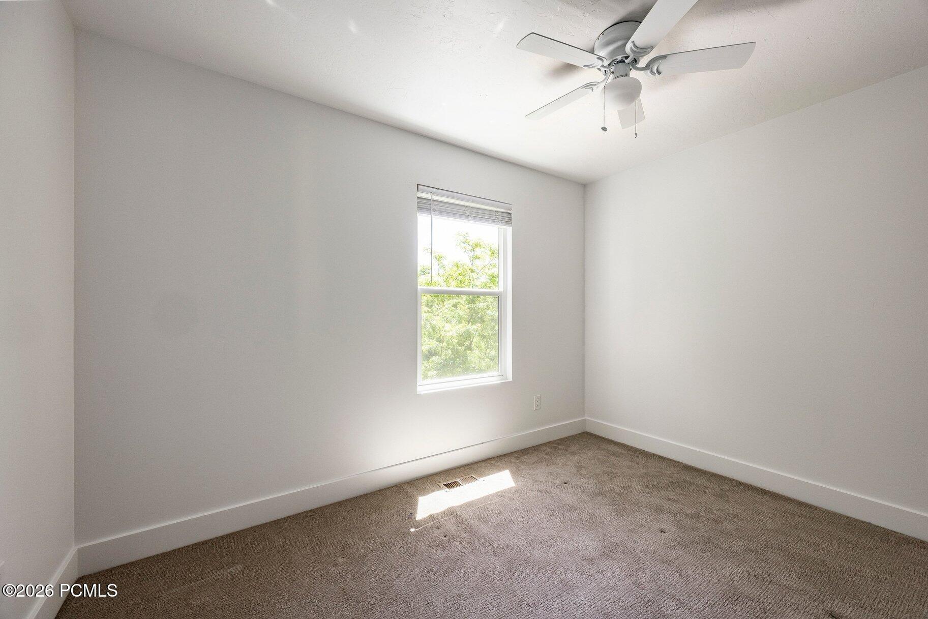 558 N 250 West