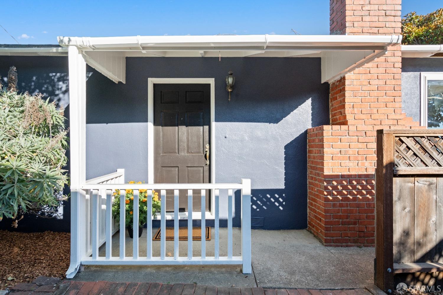 666 Cedar Avenue